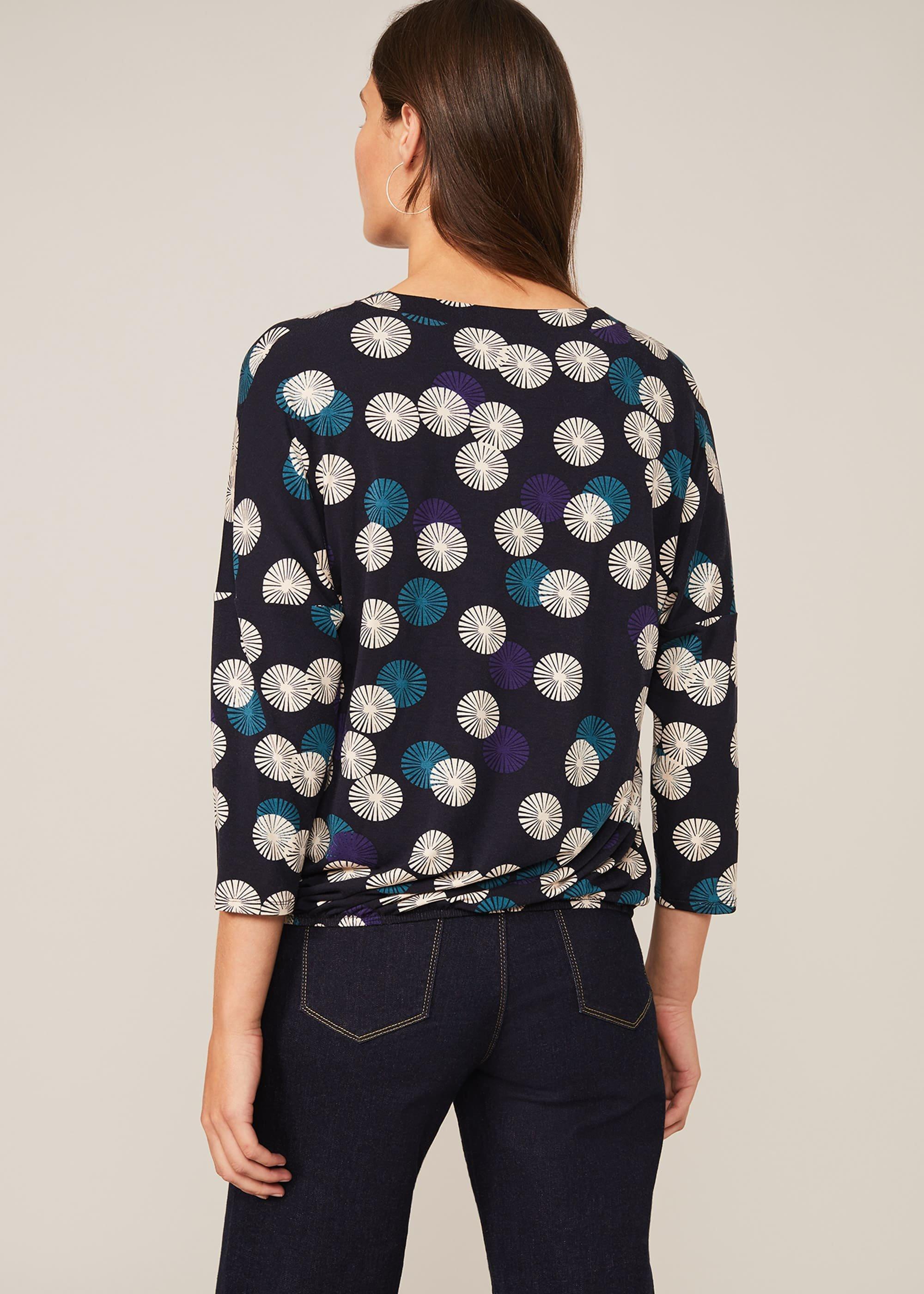 Fan Print Notch Neck Top