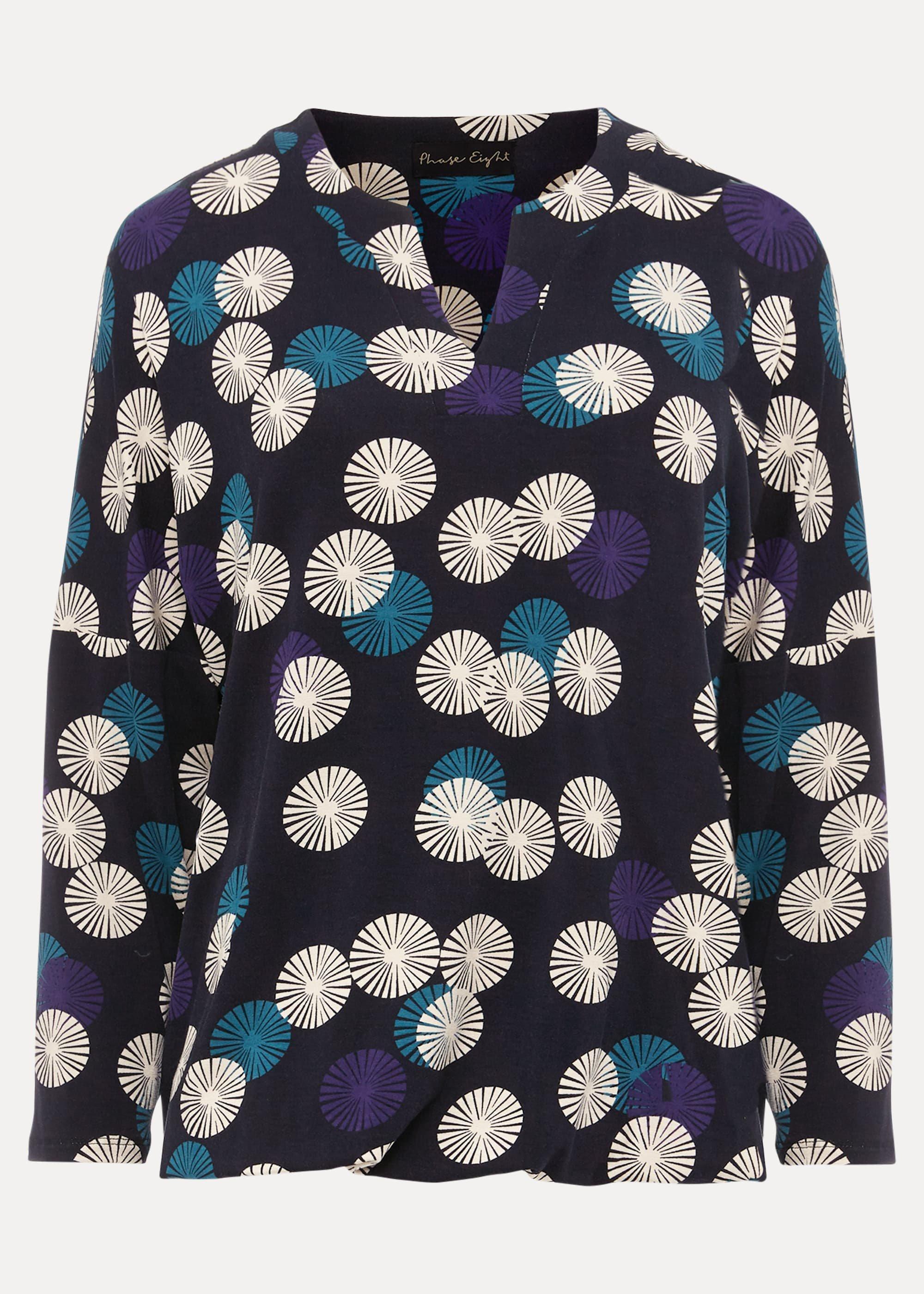Fan Print Notch Neck Top