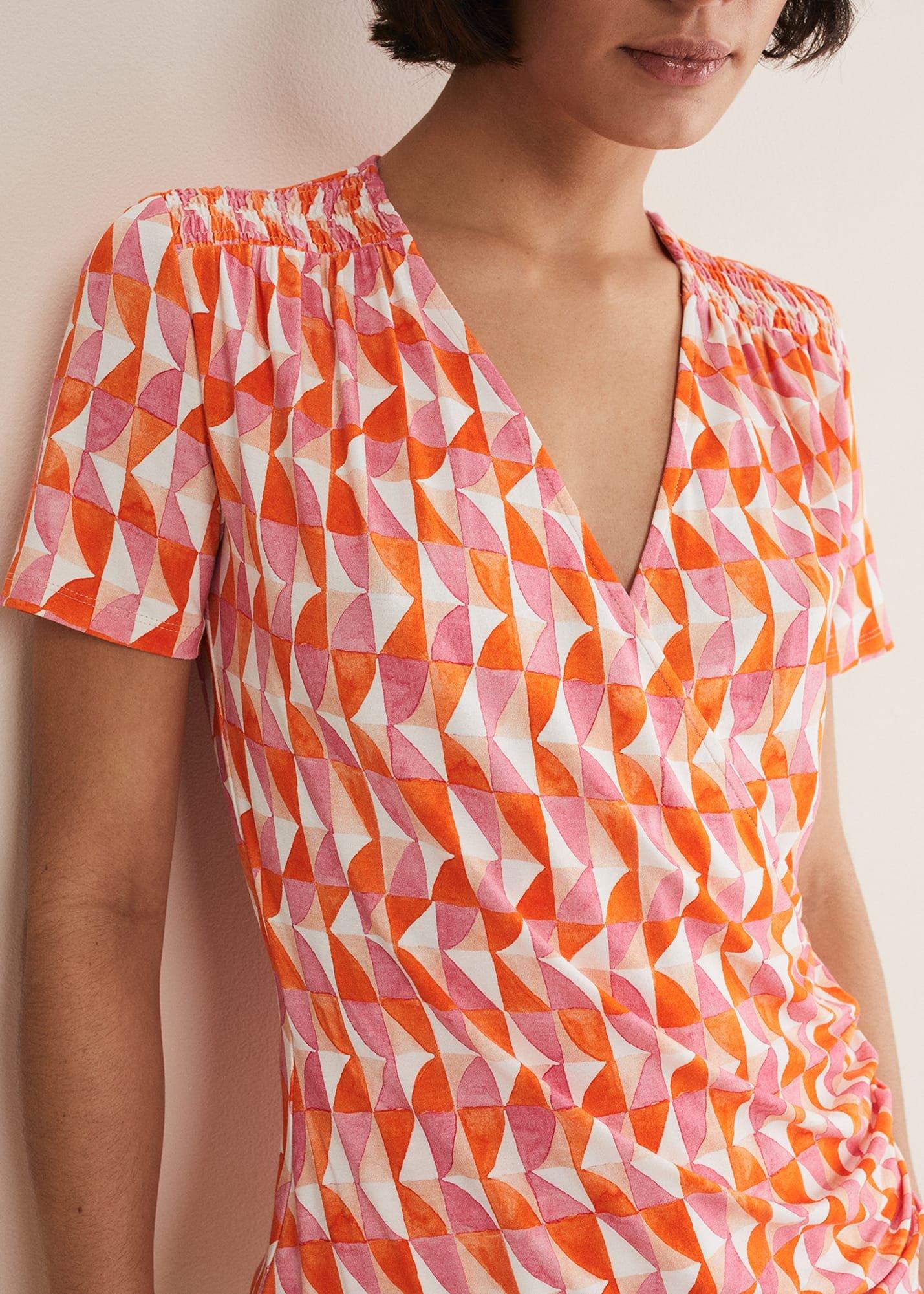 Loicia Geo Wrap Top