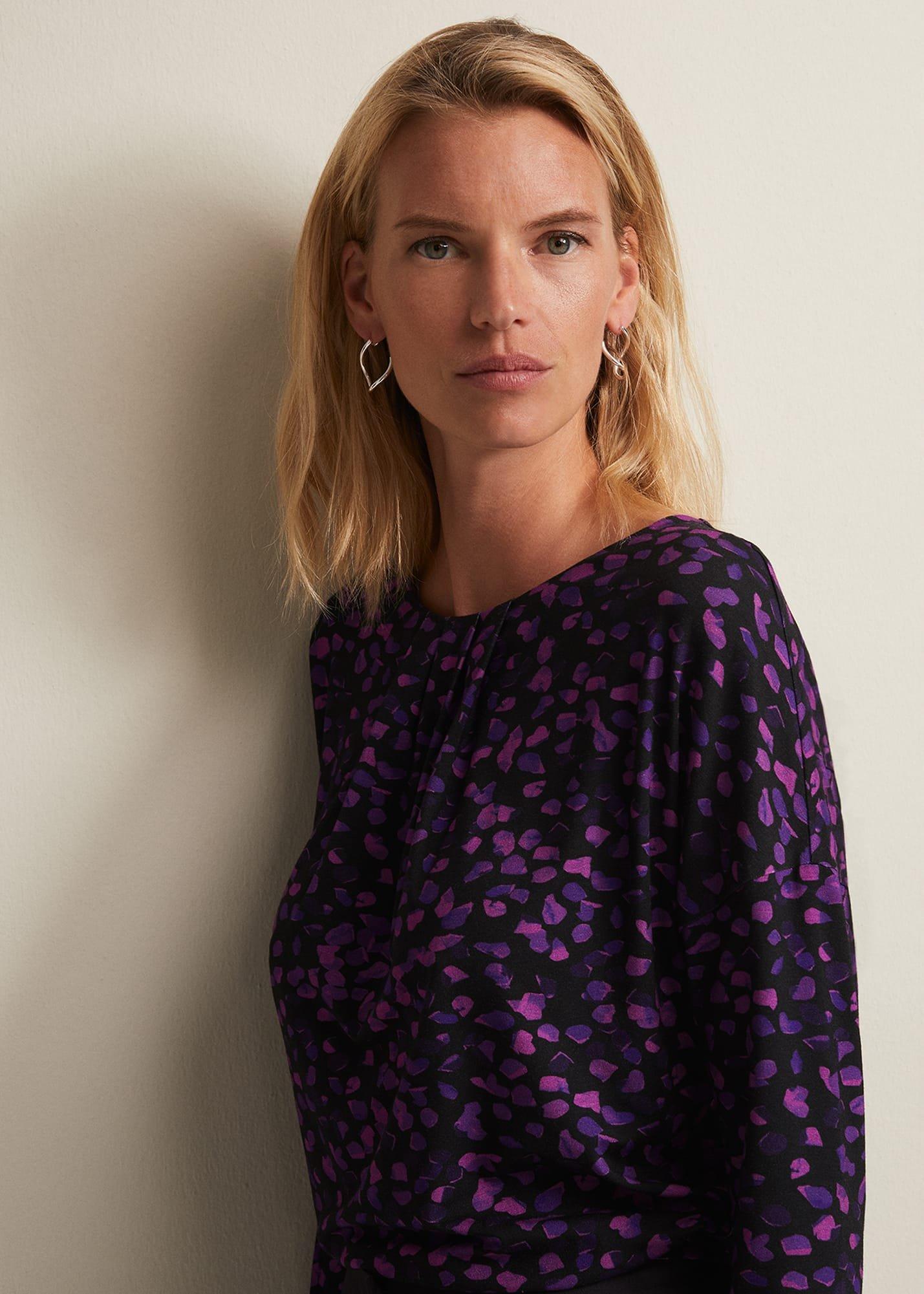 Ronie Abstract Pleated Top