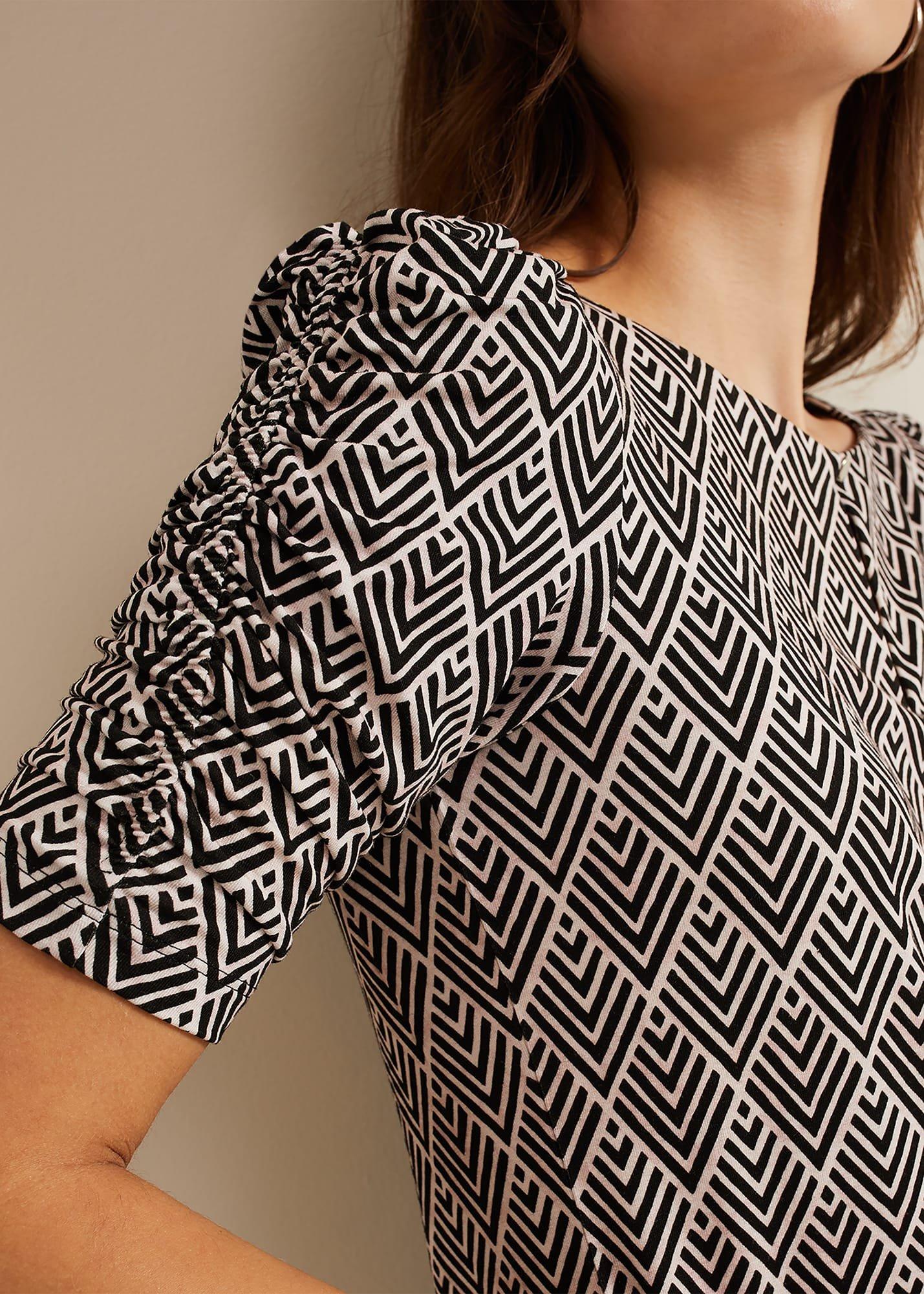 Evelyn Geo Print Top