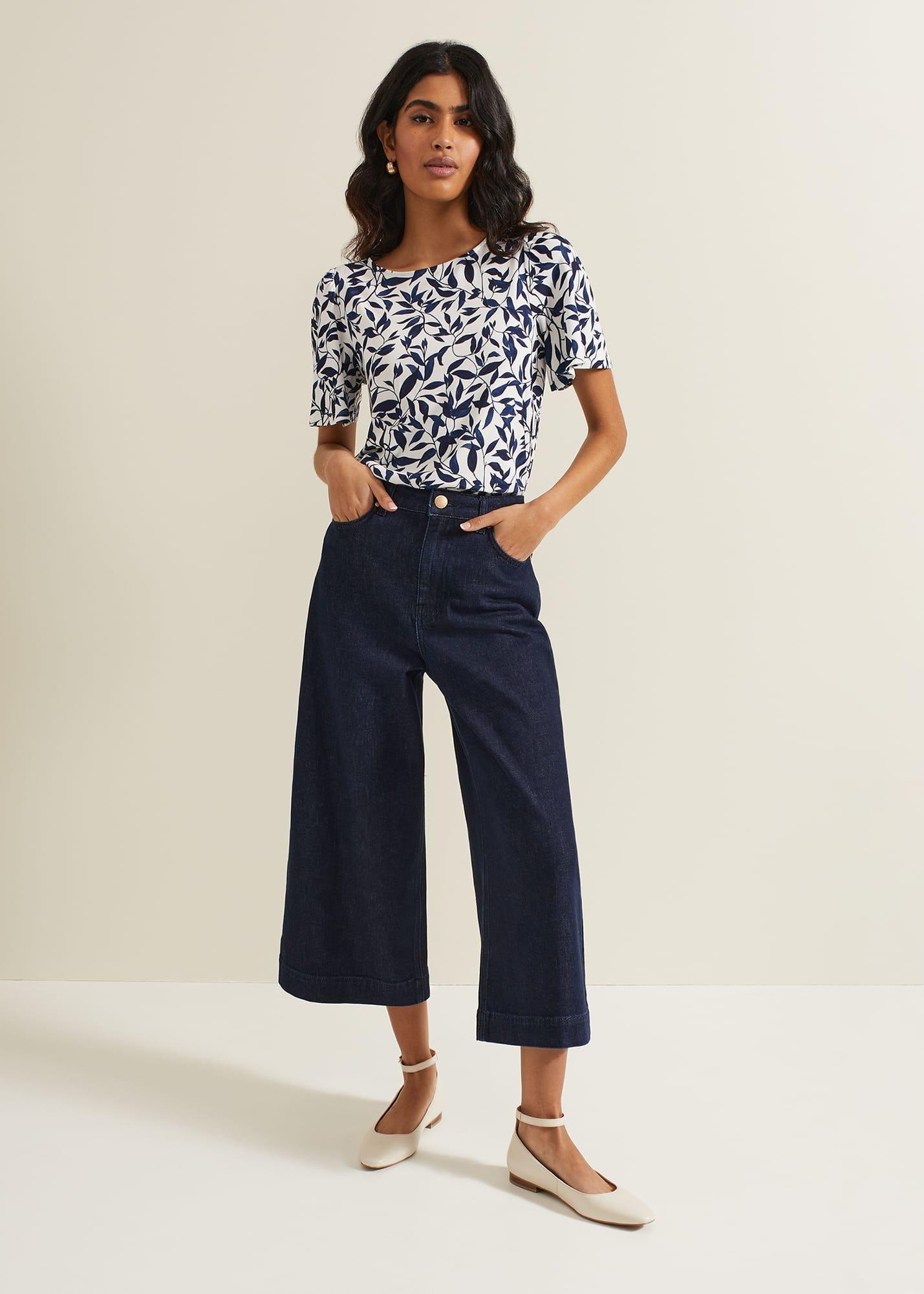 Nayana Leaf Print Top