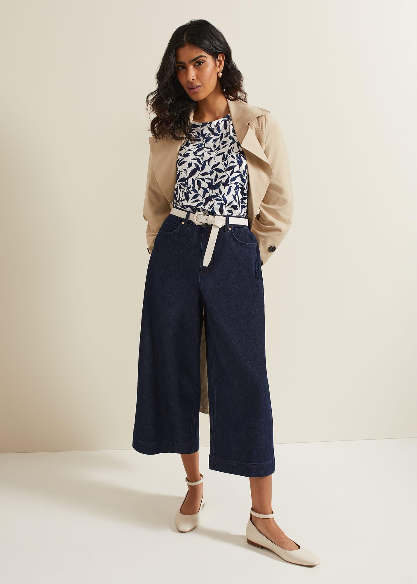 Nayana Leaf Print Top