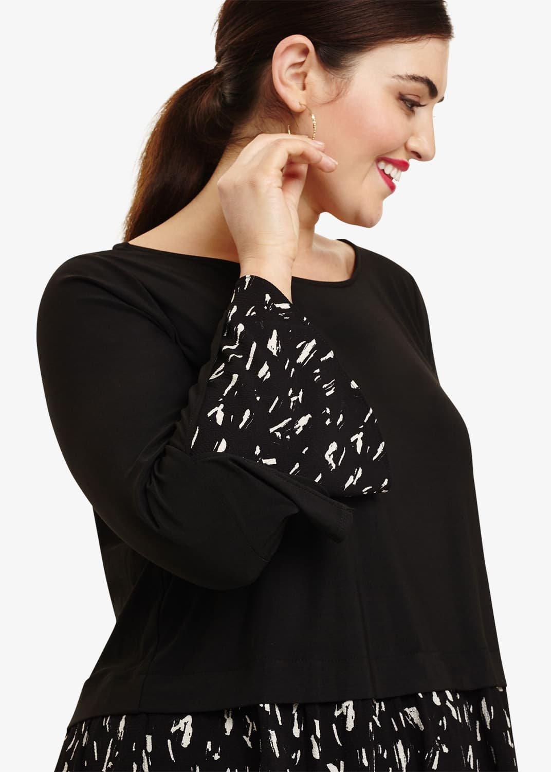 Tammy Printed Hem Top
