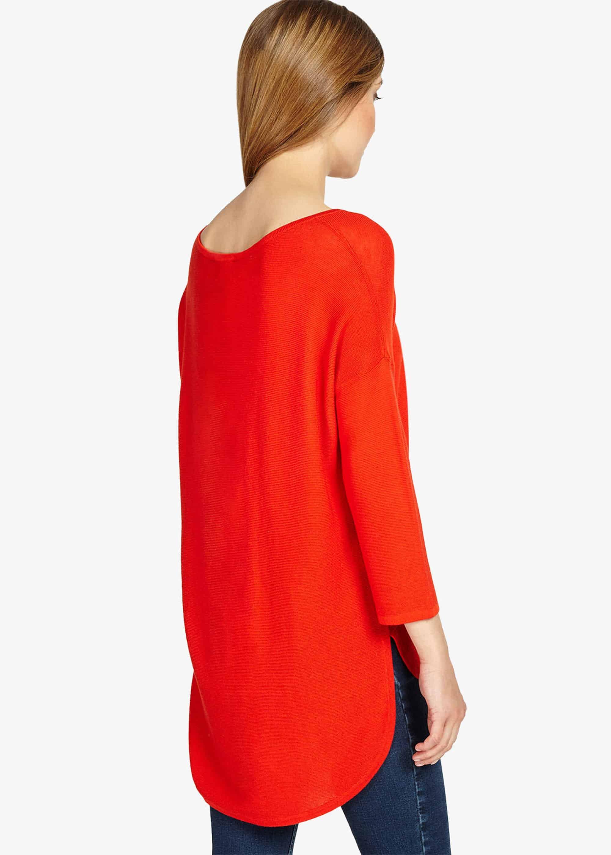 Megg Curve Hem Jumper