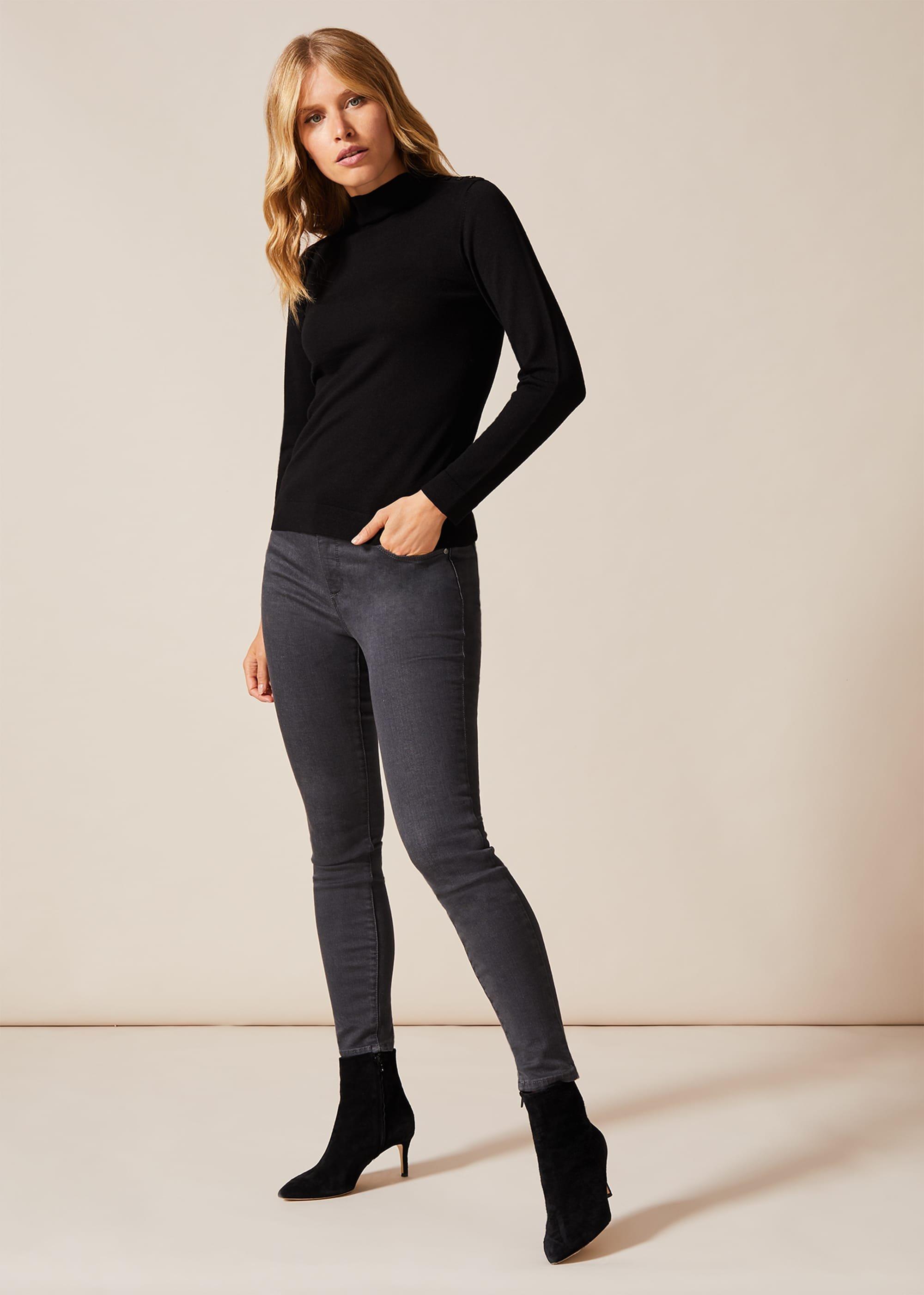 Beate Turtle Neck Jumper