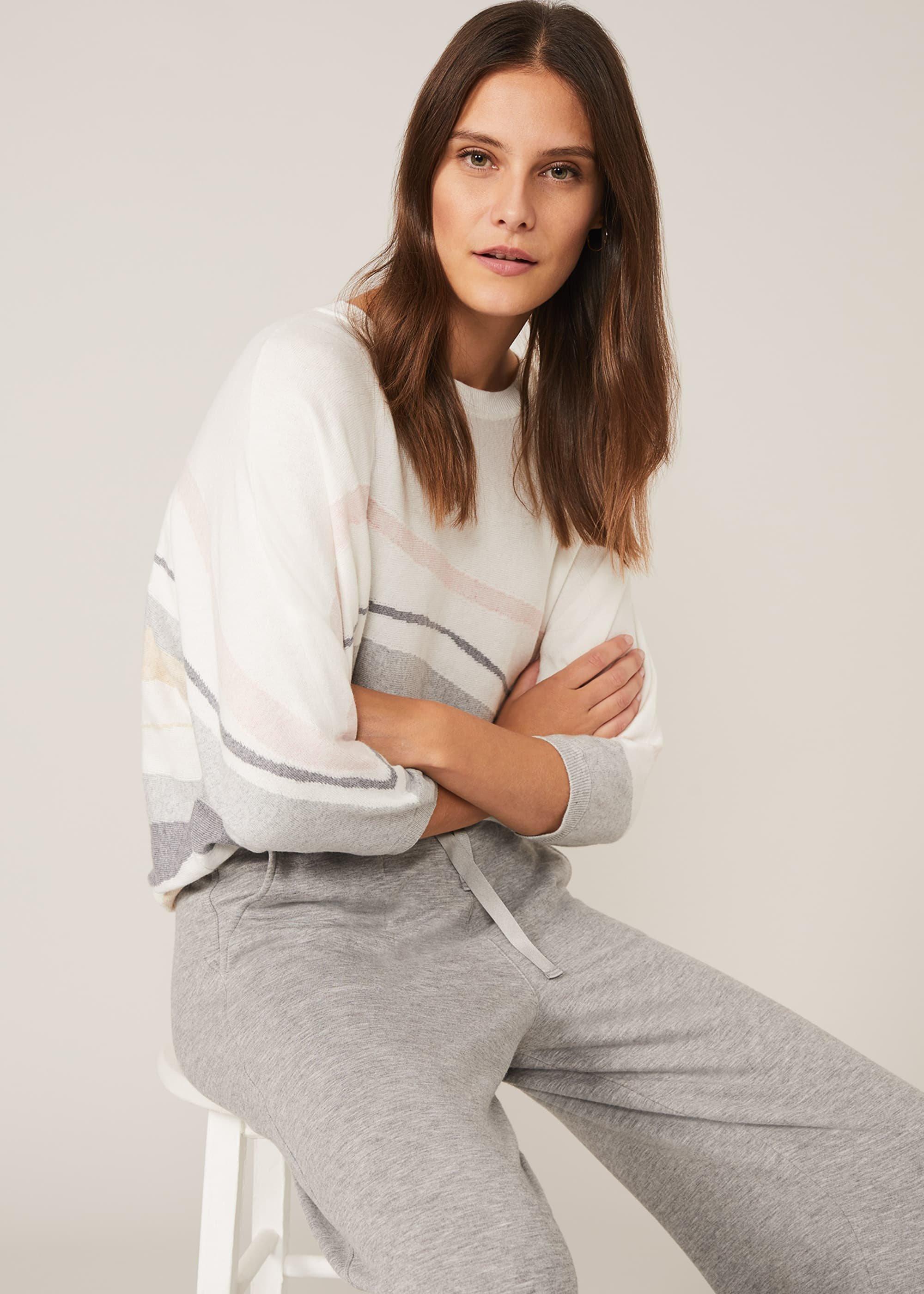 Aisleen Wave Knit Top
