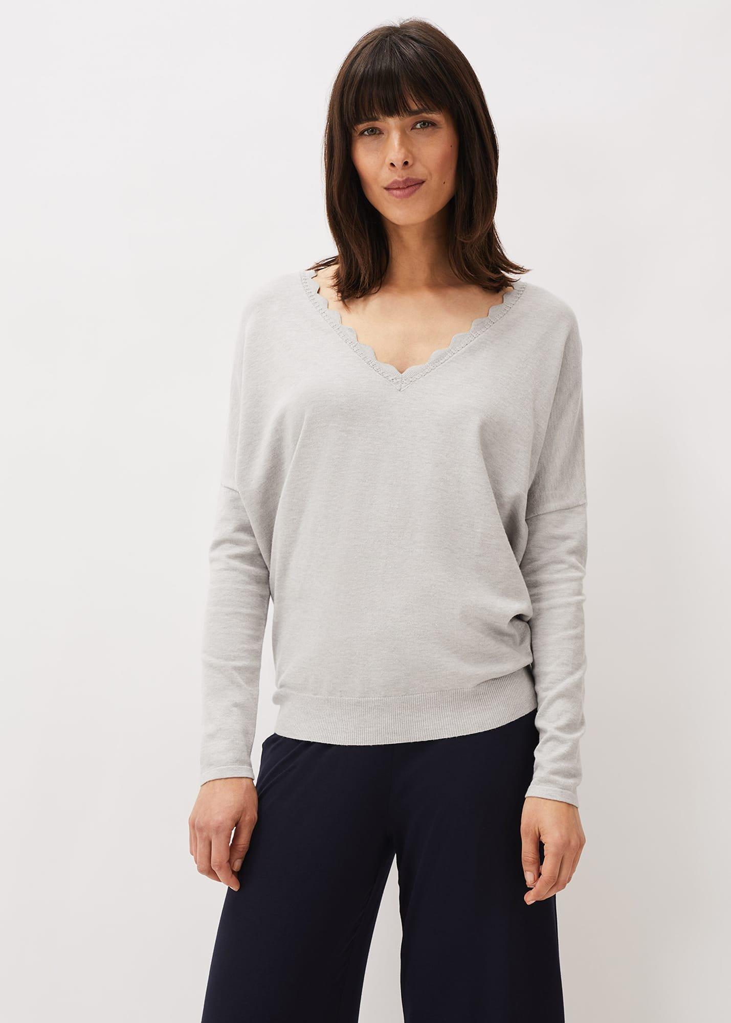 Dua Fine Knit V-Neck Jumper