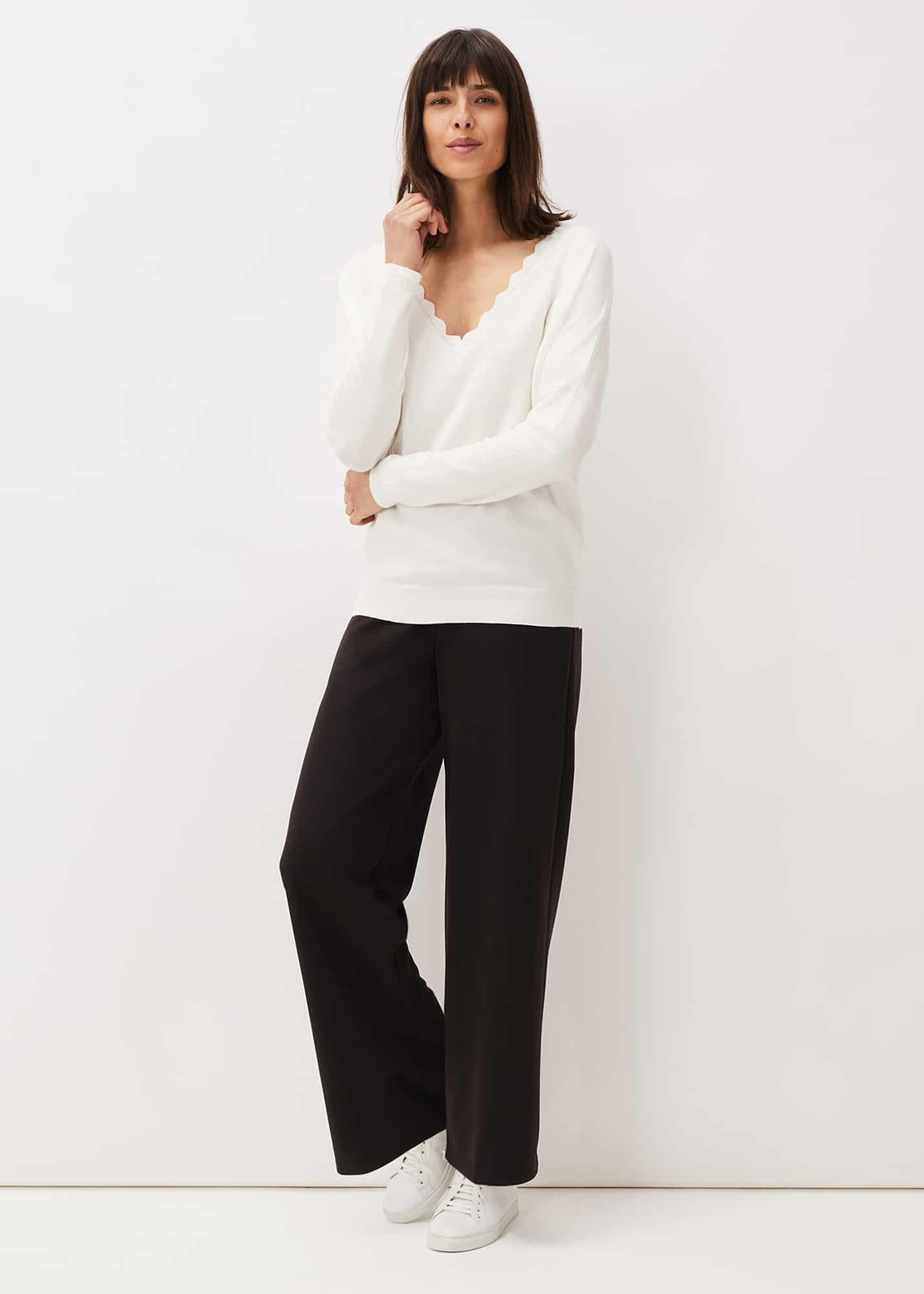 Dua Fine Knit V-Neck Jumper