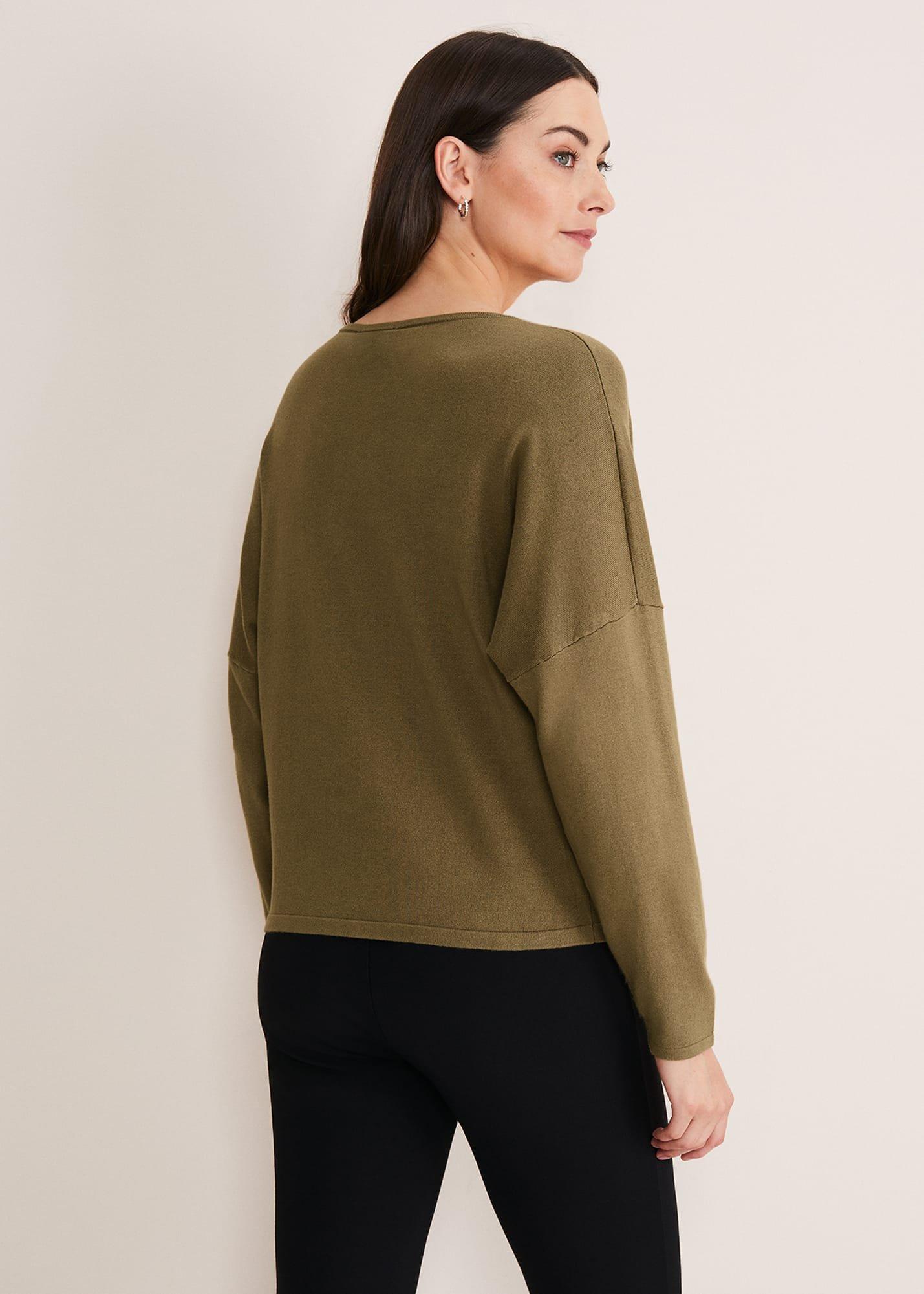 Rose Pocket Trim Knit