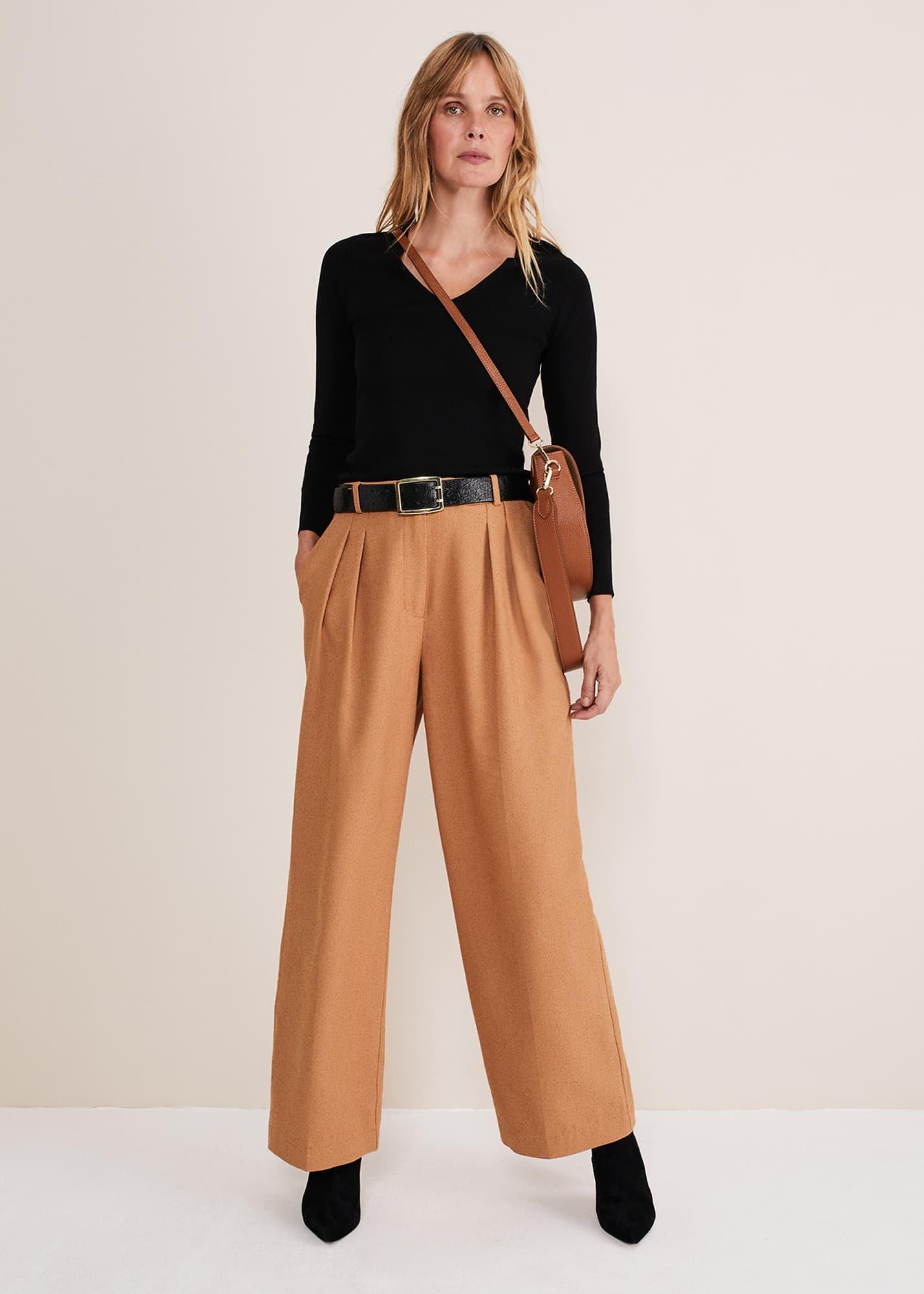 Molla V Neck Knit