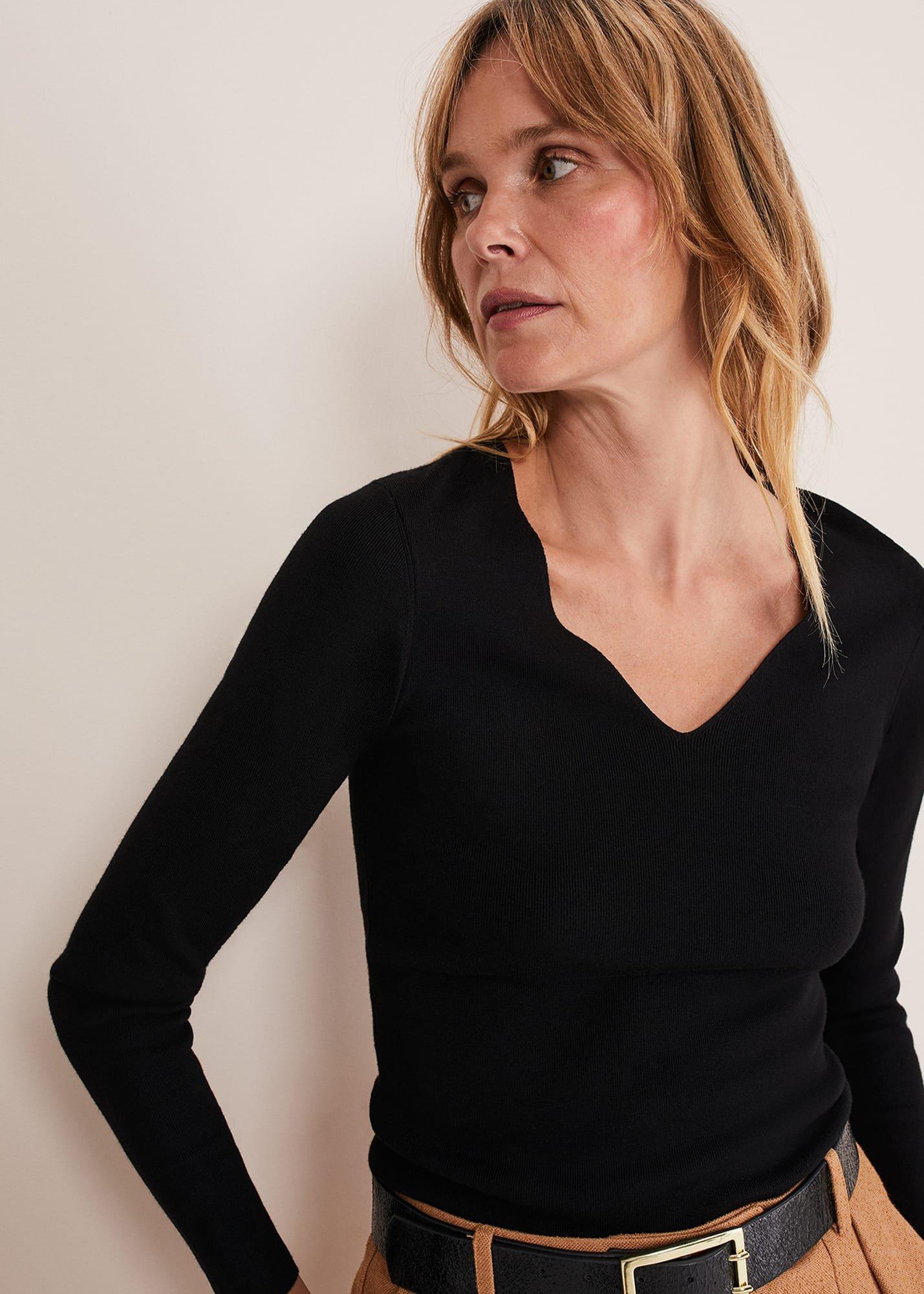 Molla V Neck Knit