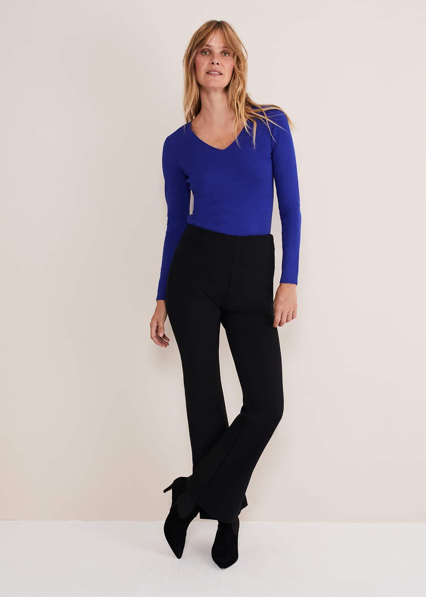 Molla V Neck Knit