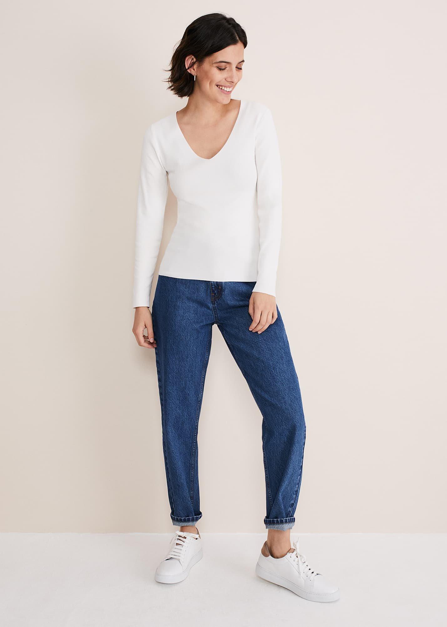 Molla White V-Neck Jumper