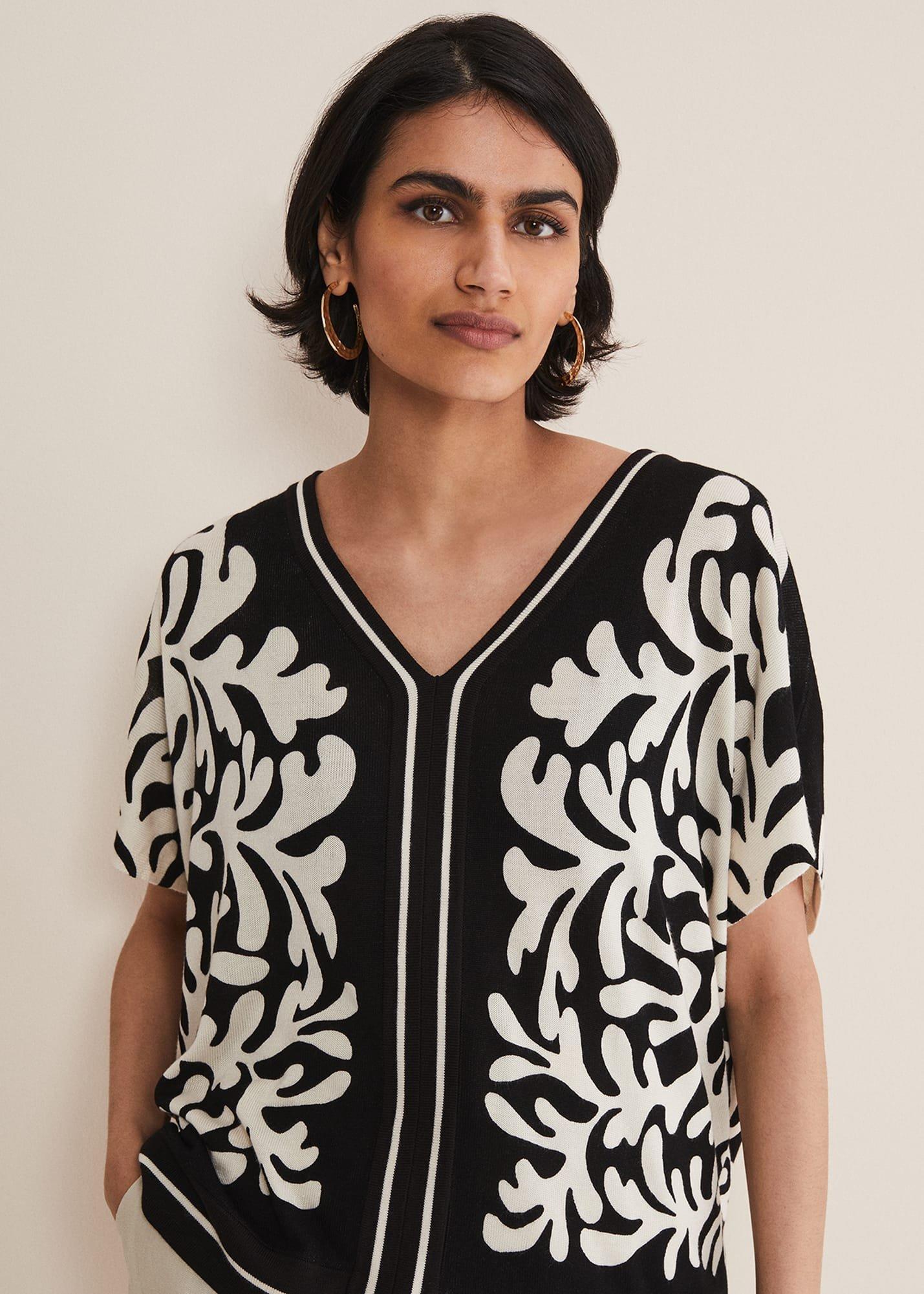 Natalie V Neck Printed Top