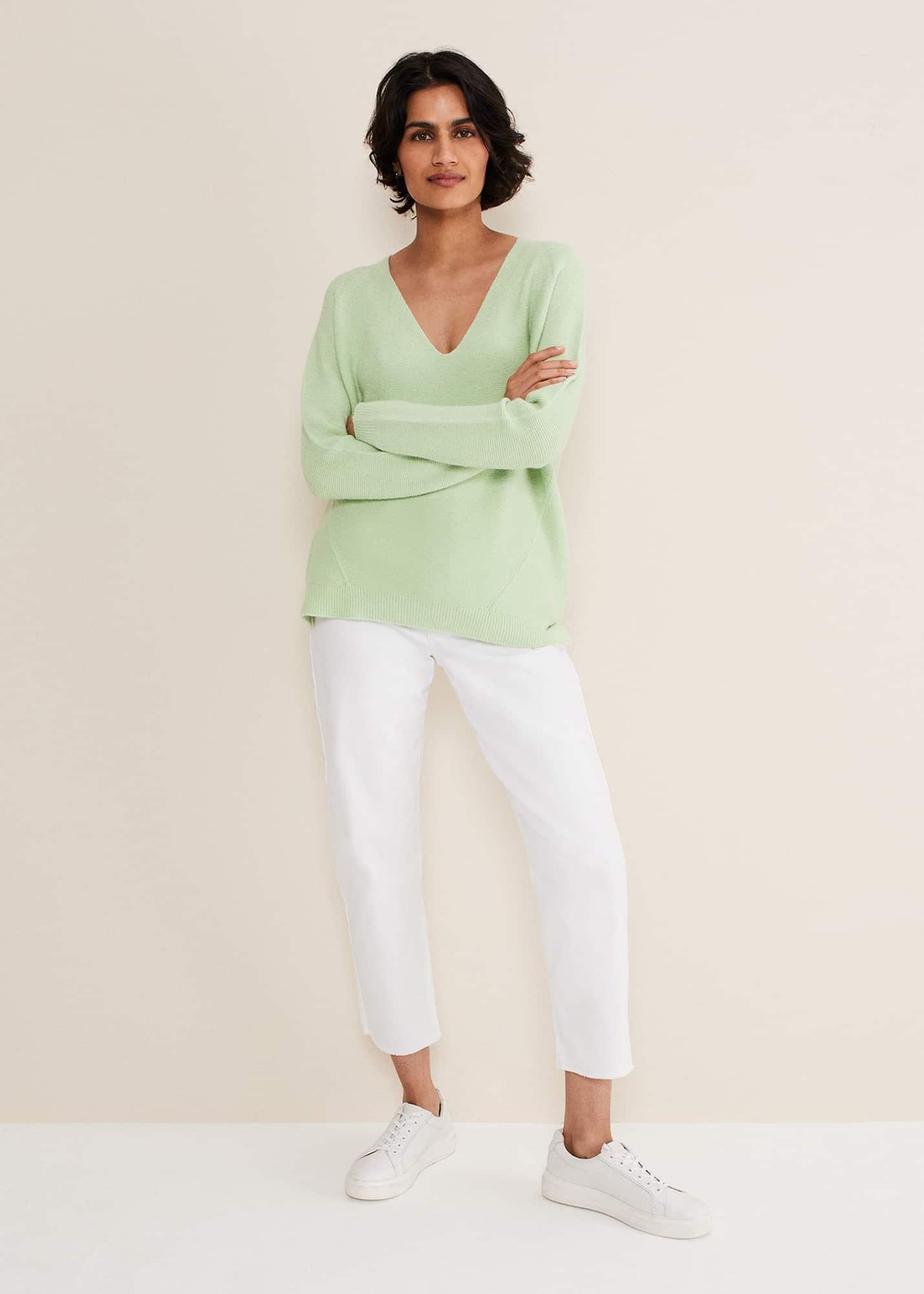 Melissa V-Neck Jumper