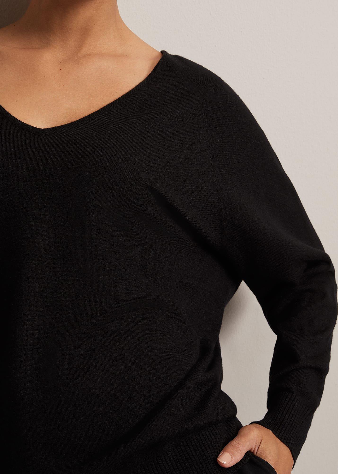 Senita Fine Knit V-Neck Jumper