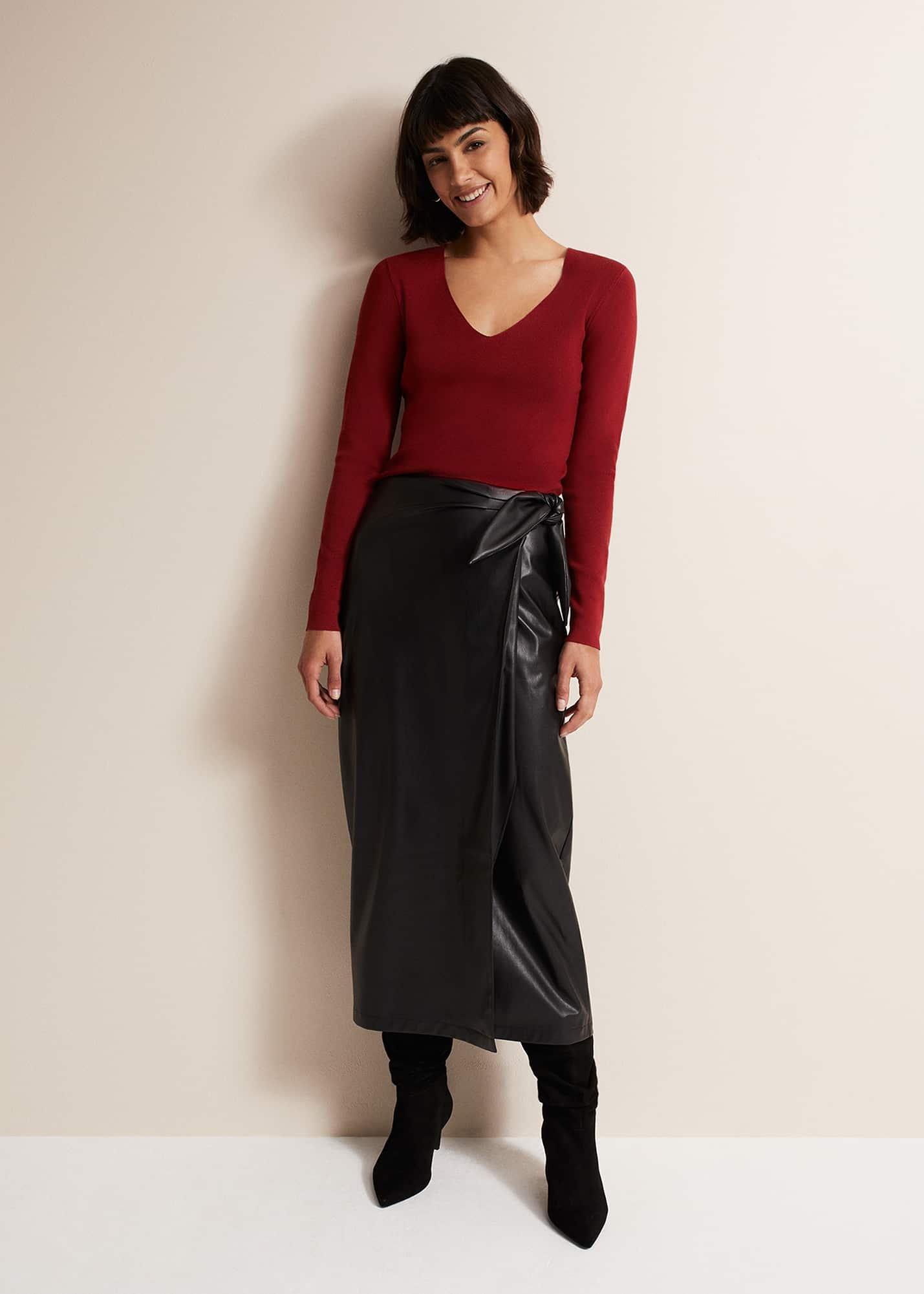 Molla Red V-Neck Top