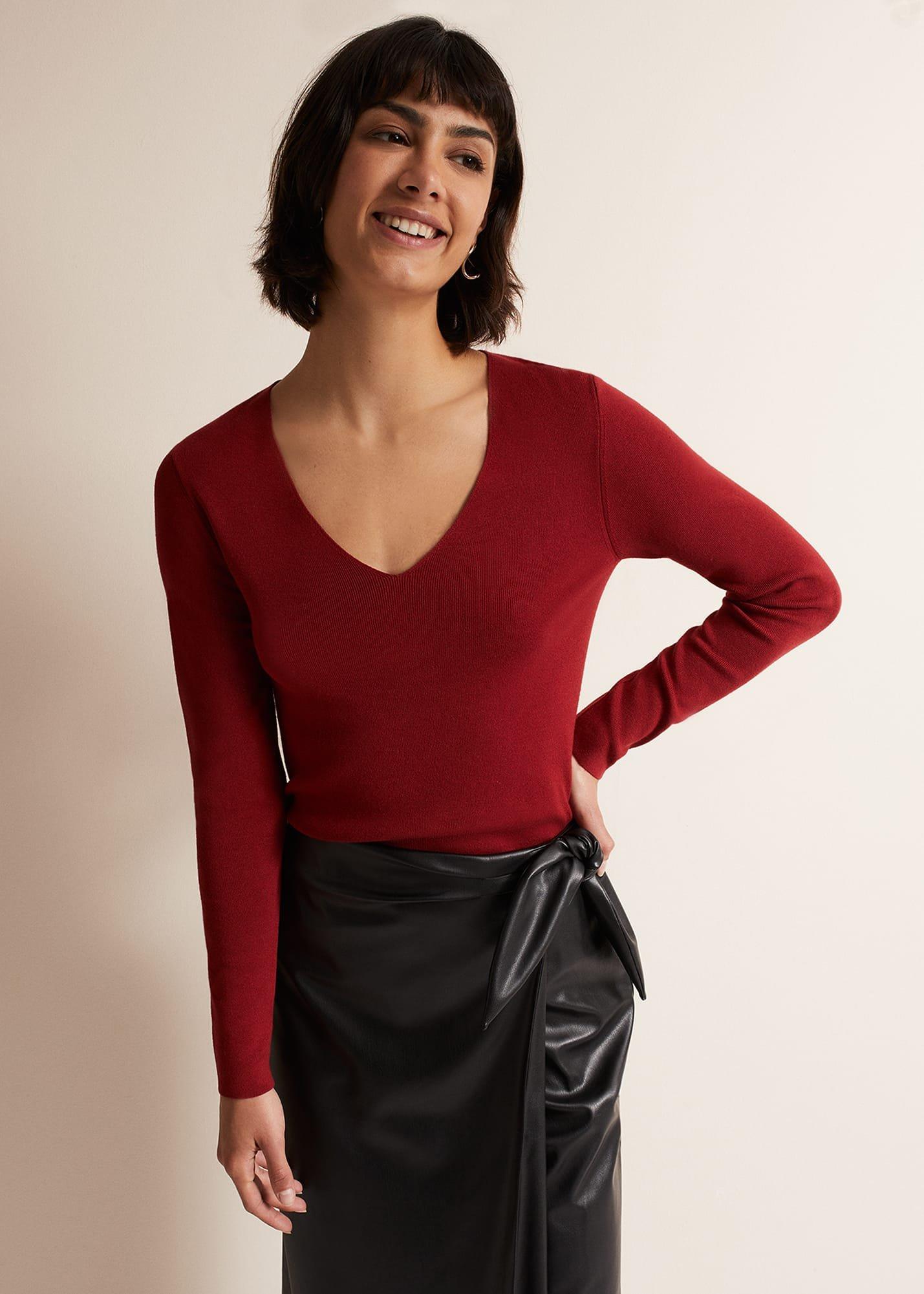 Molla Red V-Neck Top