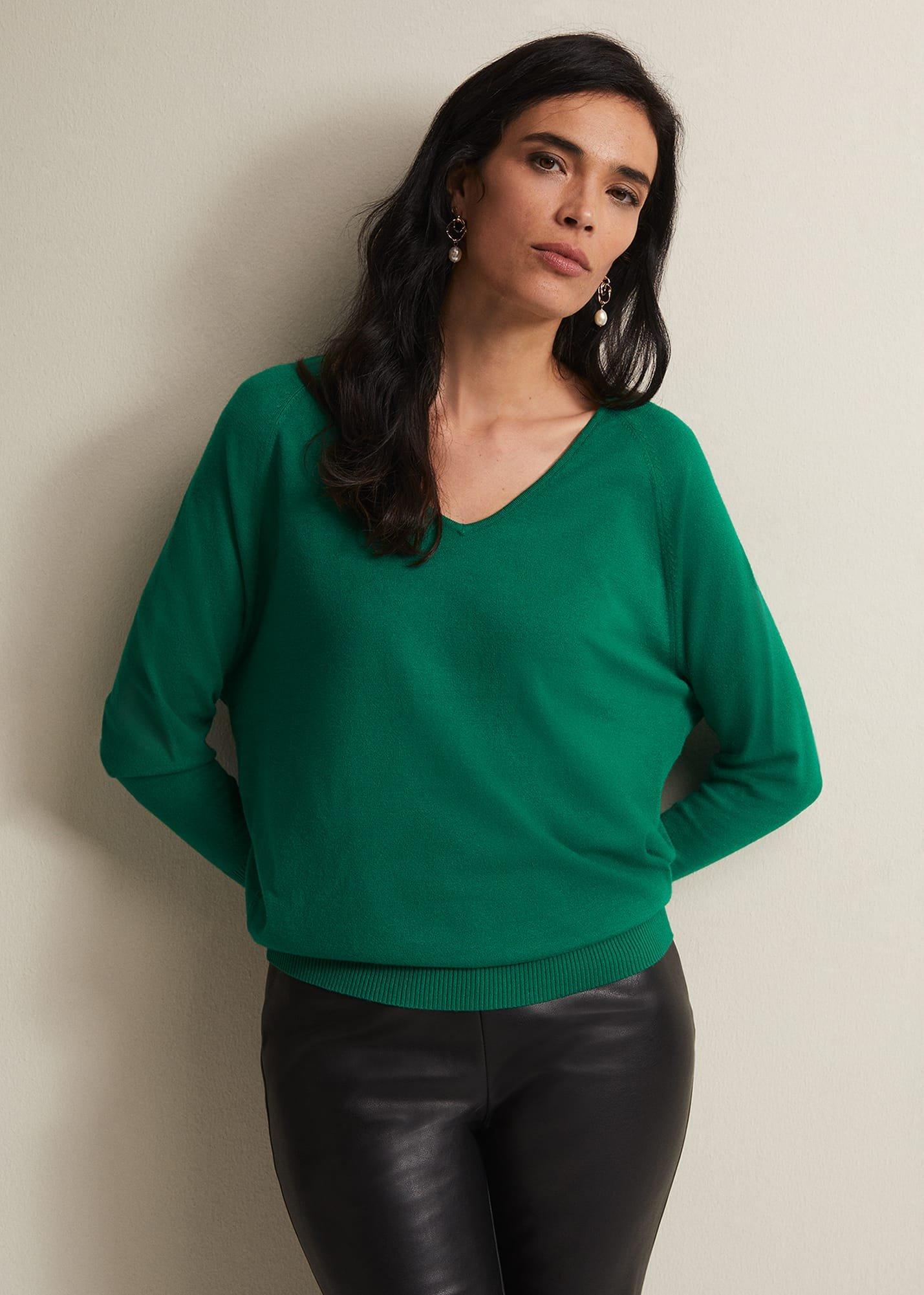 Senita Fine Knit V-Neck Jumper