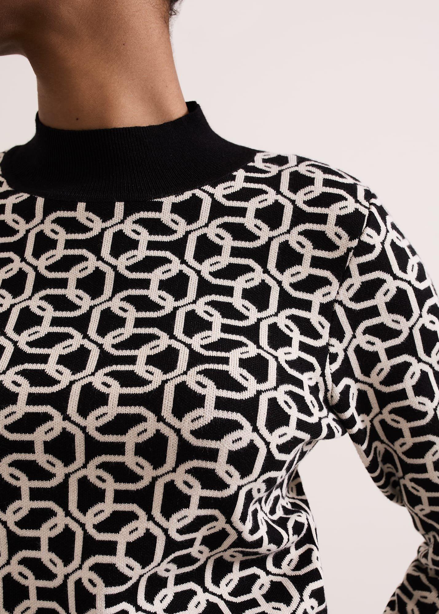 Callie Chain Jacquard Fitted Top