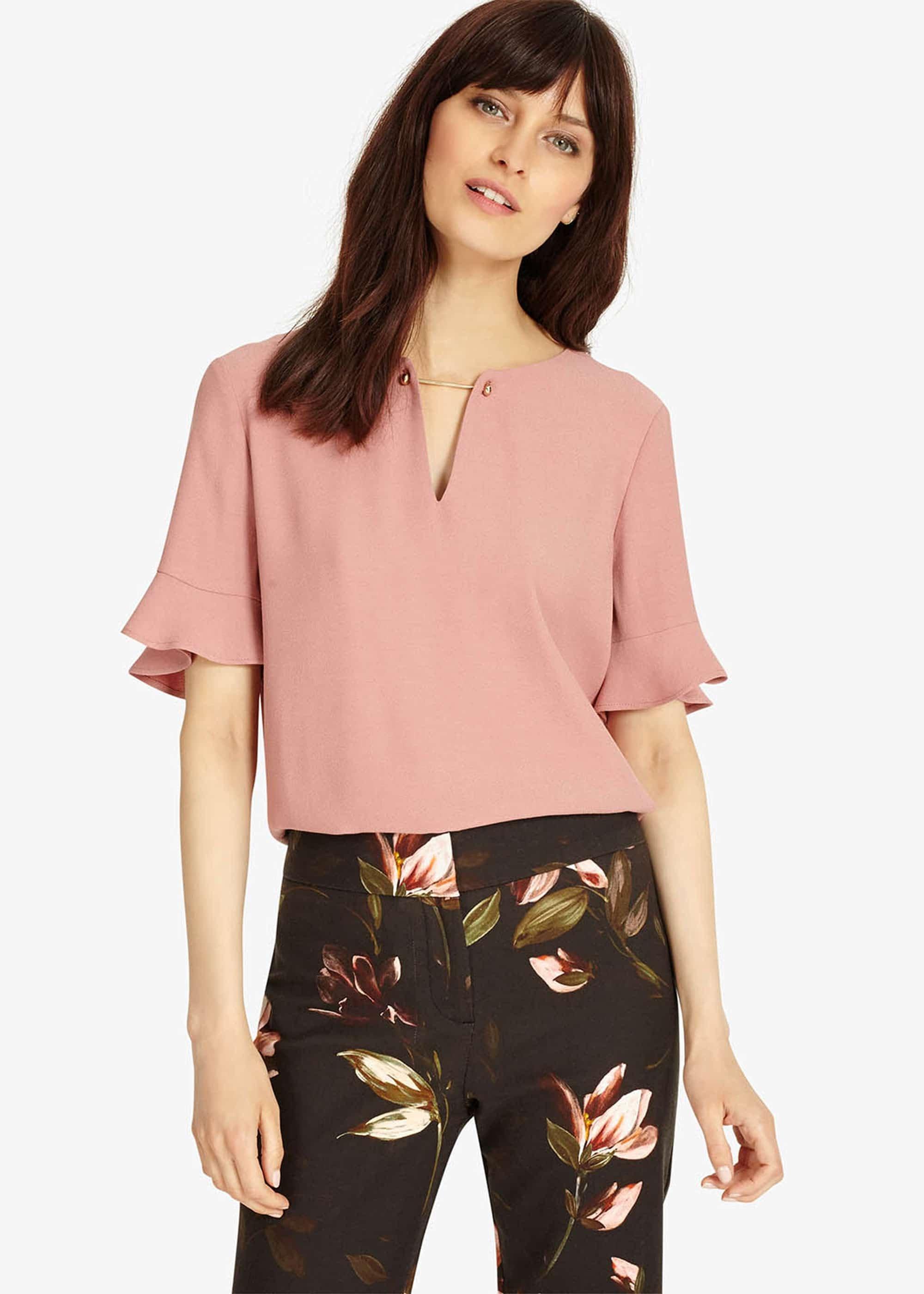 Emma Chain Neck Blouse
