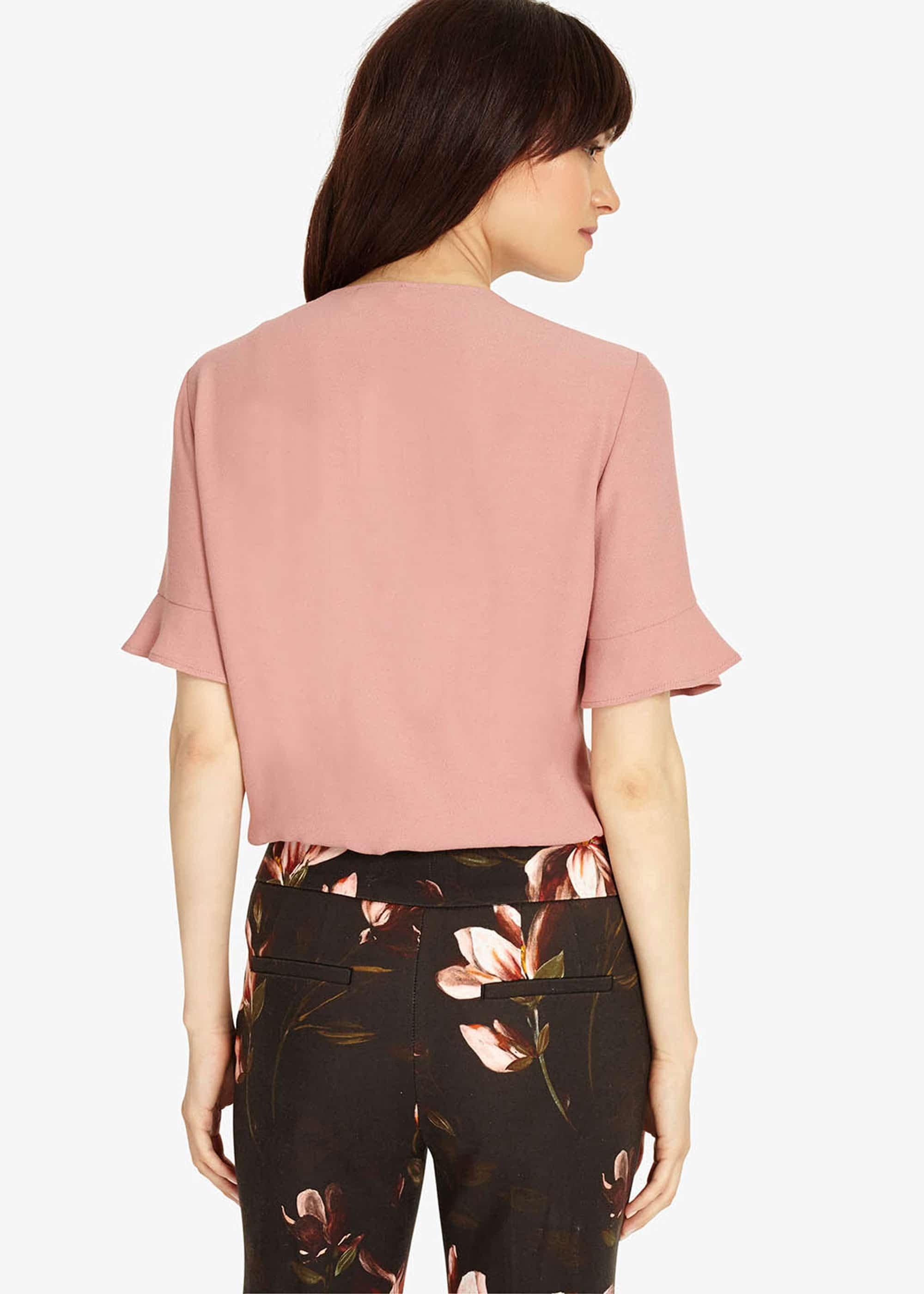 Emma Chain Neck Blouse