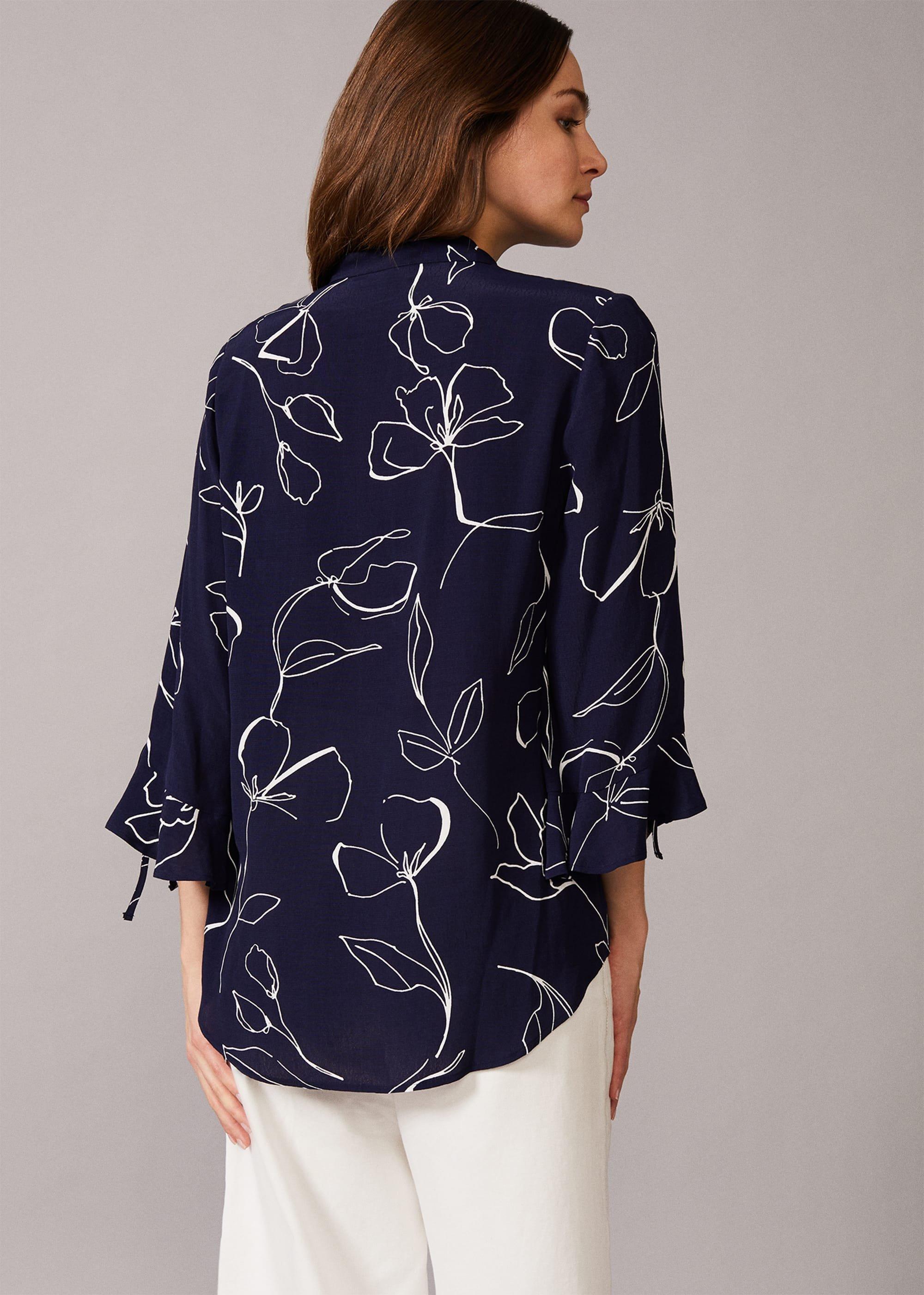 Linear Tie Sleeve Blouse