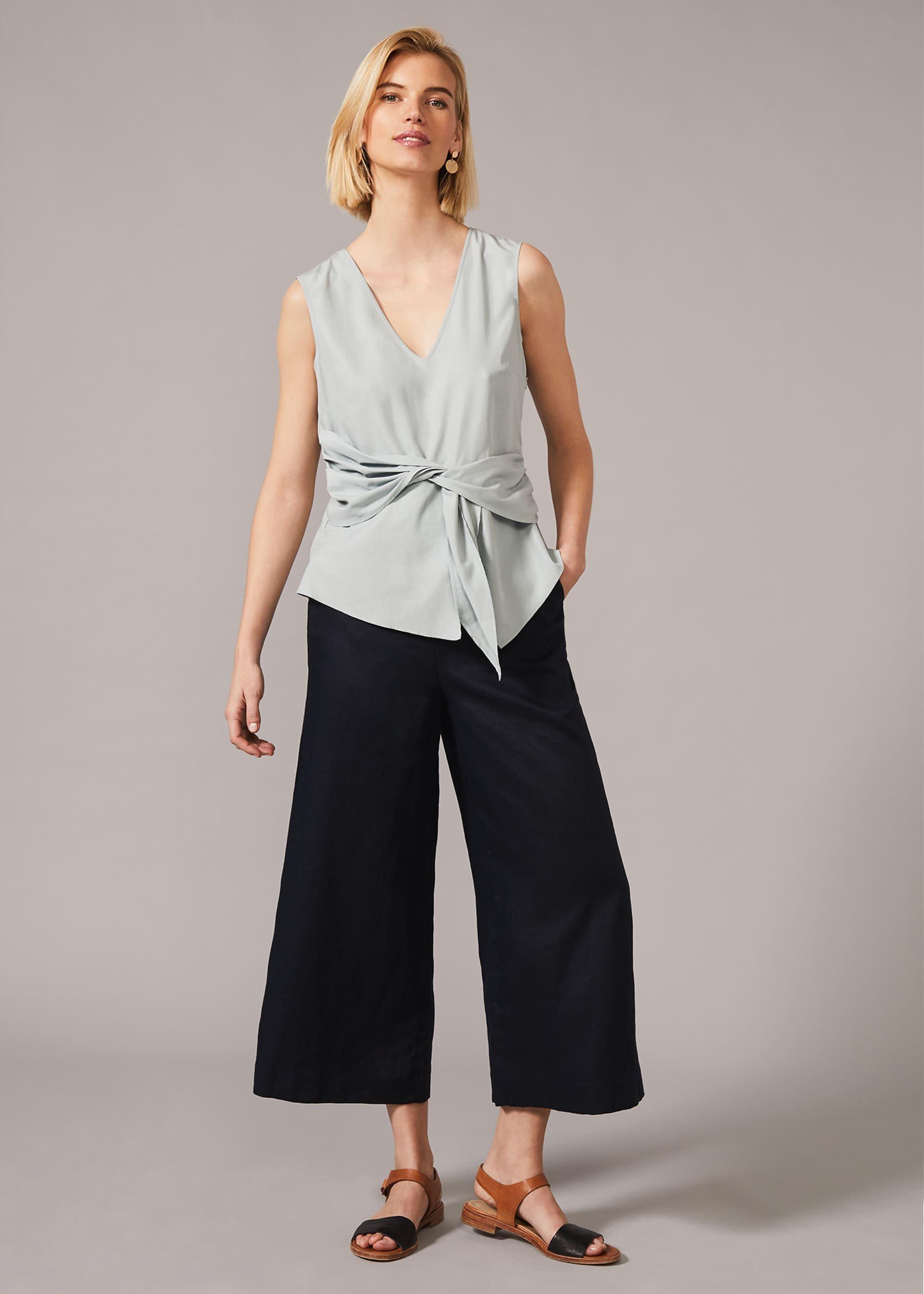 Warna Sleeveless Tie Blouse