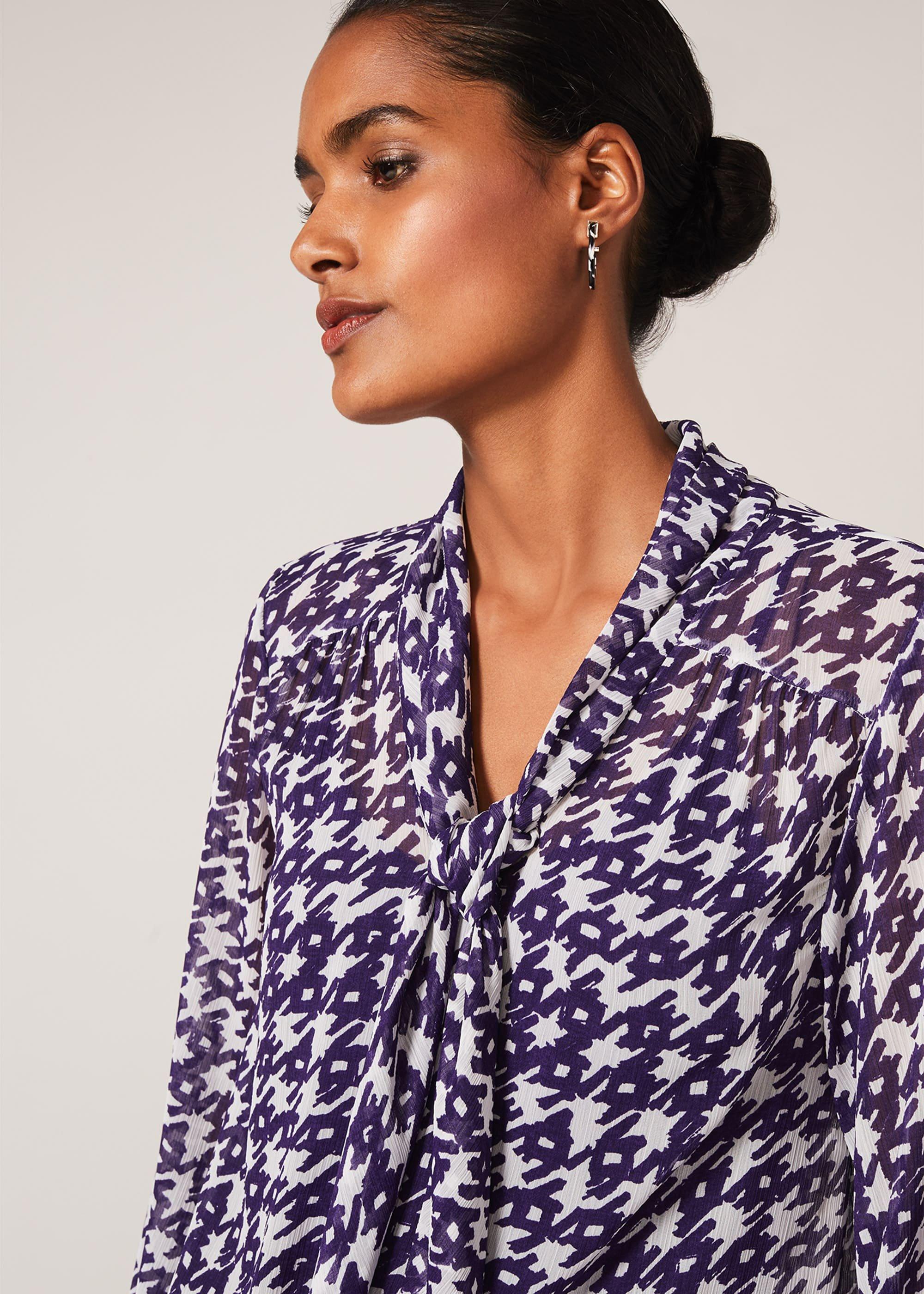 Rilynn Dogtooth Chiffon Blouse