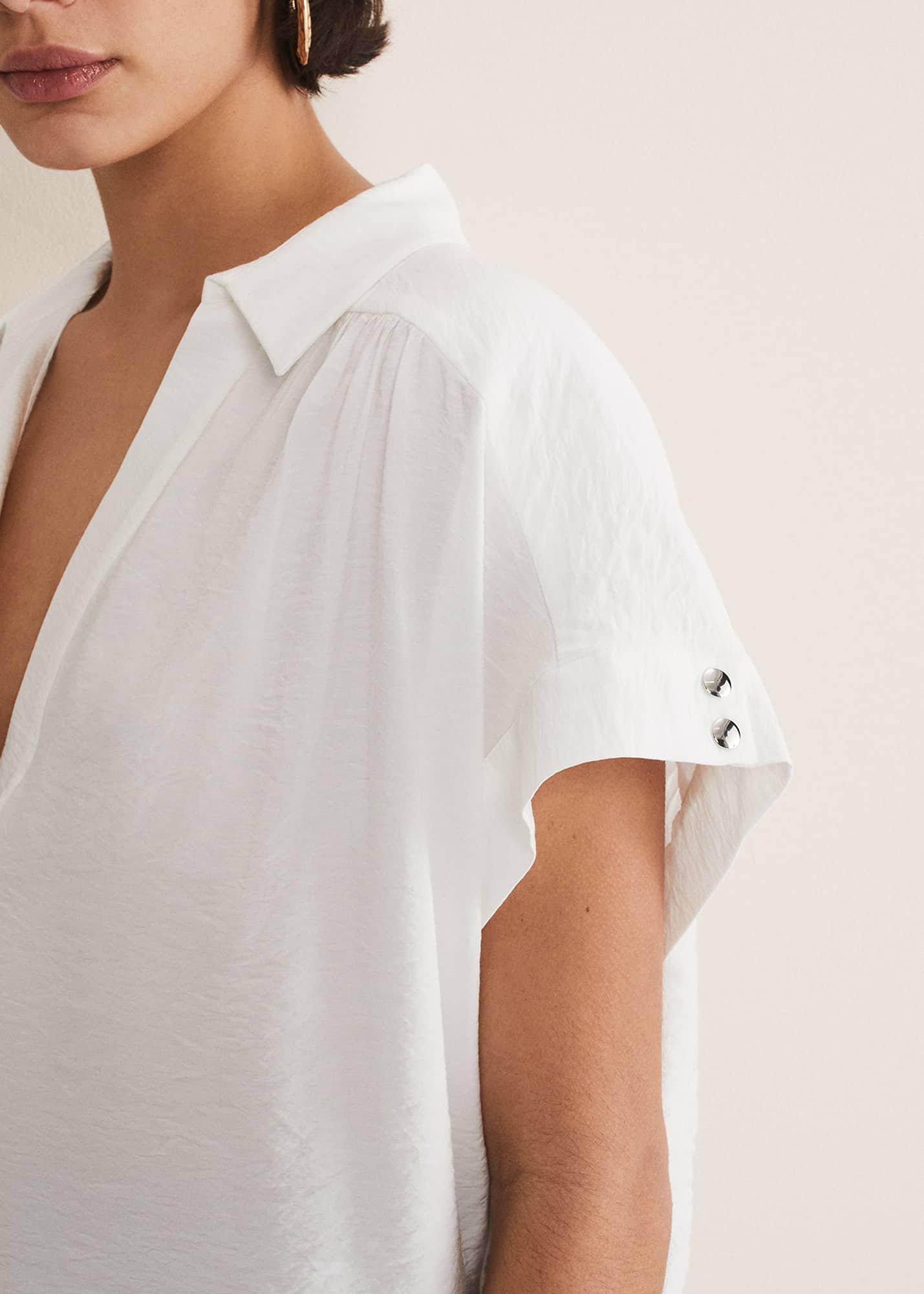 Thea V-Neck Shirt