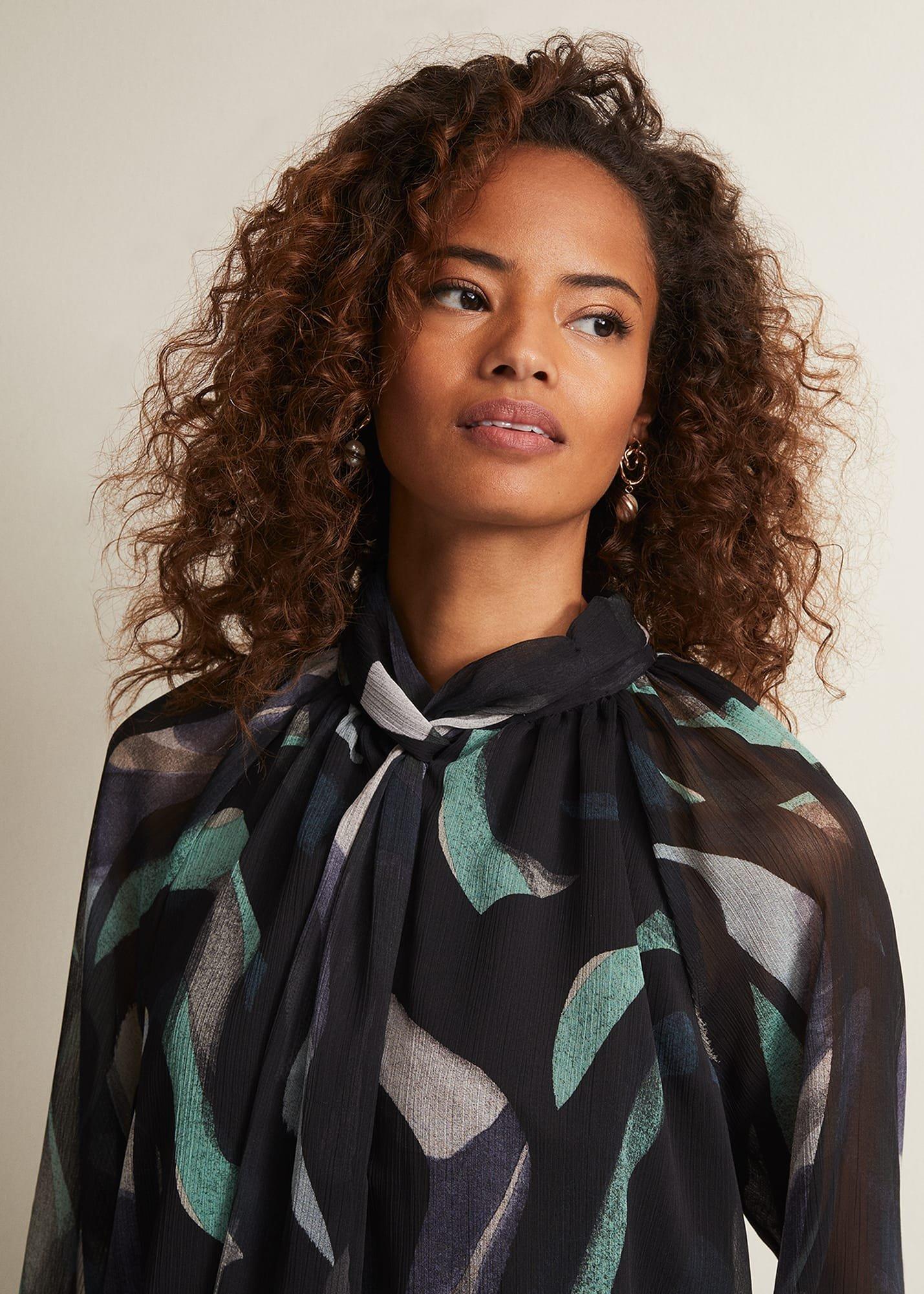 Aretta Abstract Blouse