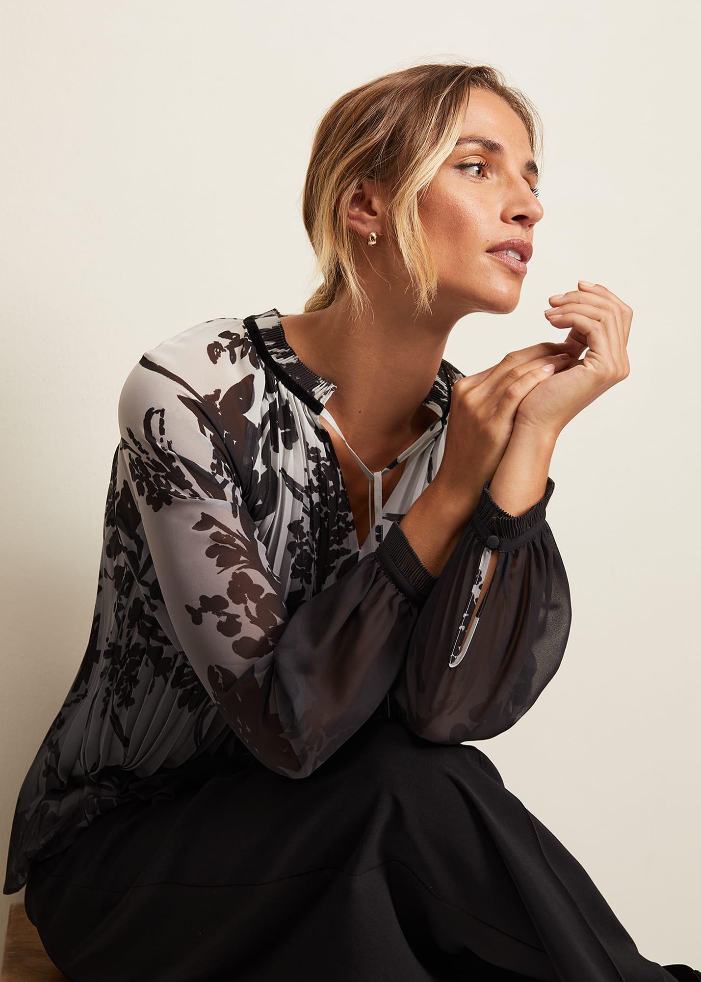 Nayla Shadow Floral Pleat Top