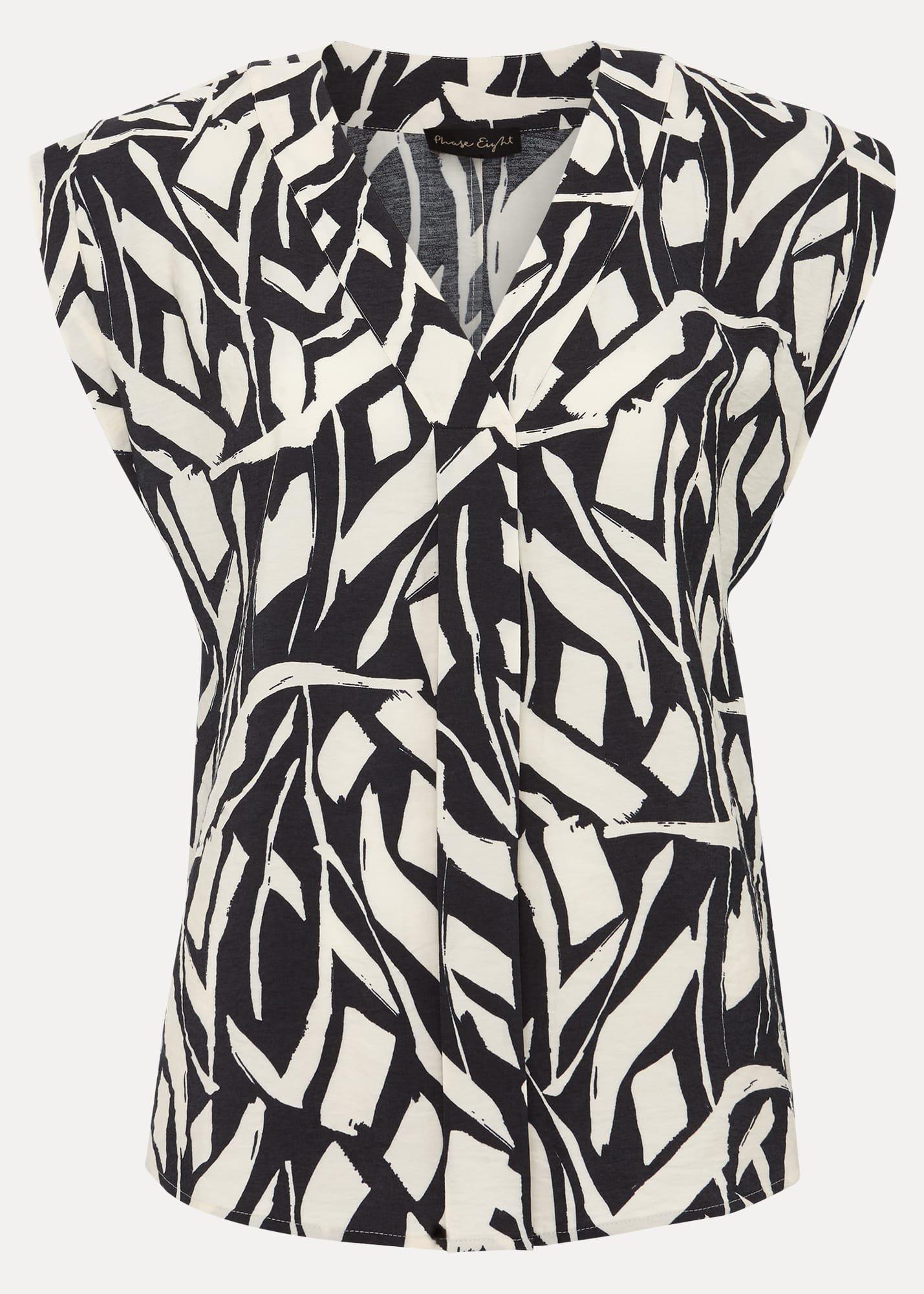 Celyn Notch Printed Blouse