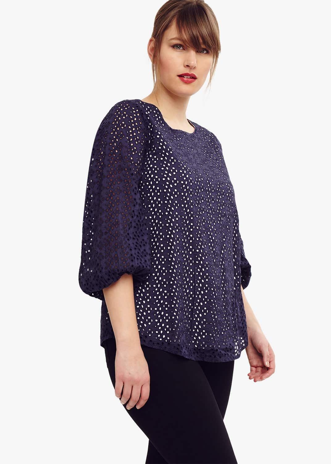 Kyra Broderie Top