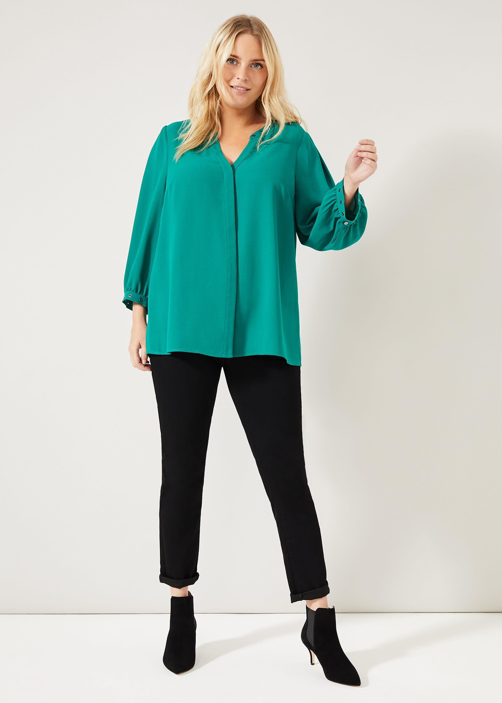 Dax Eyelet Top