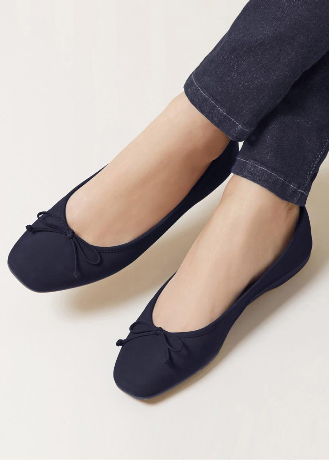 Prior Suede Flat Shoes
