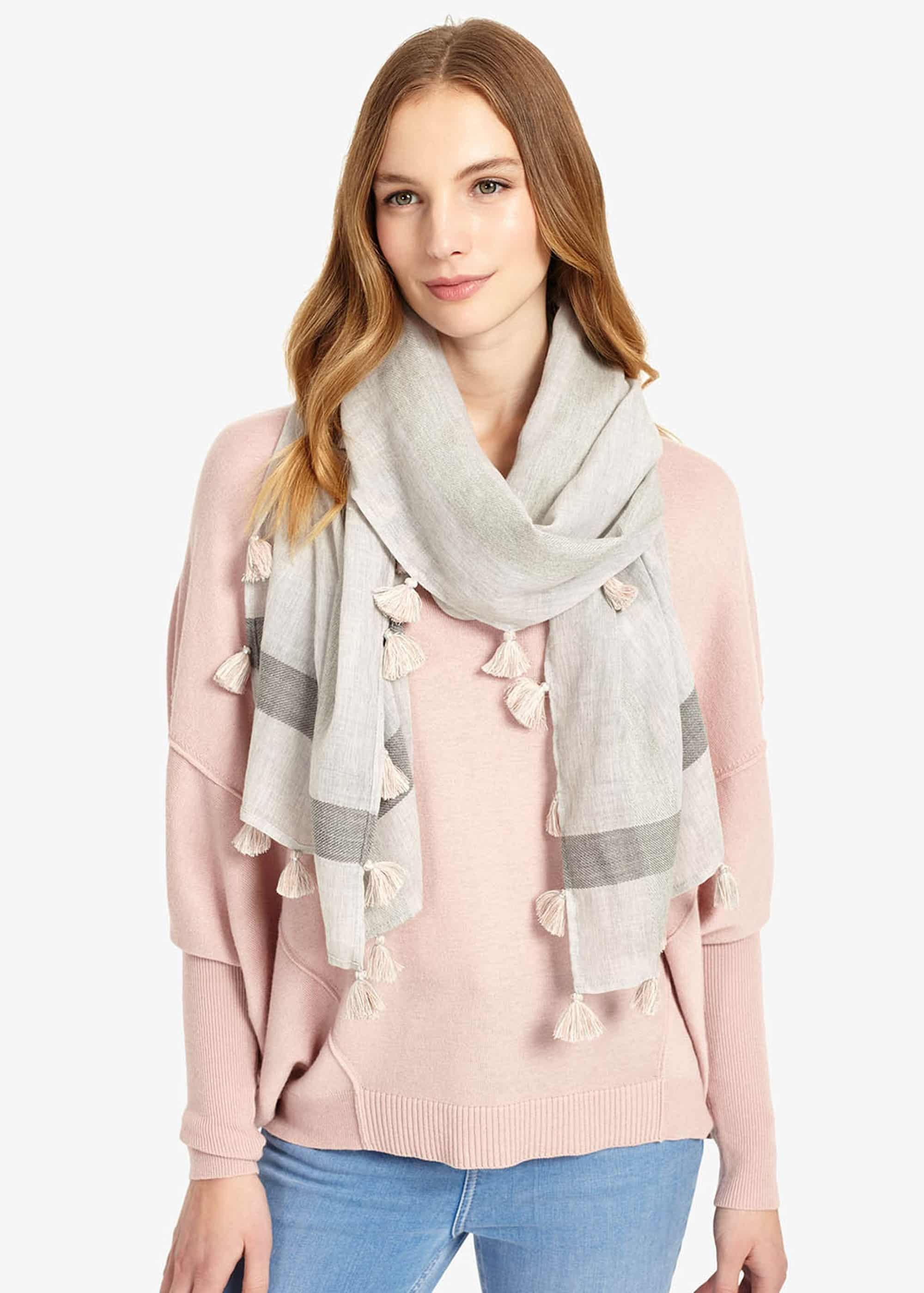 Pompom Tassel Scarf