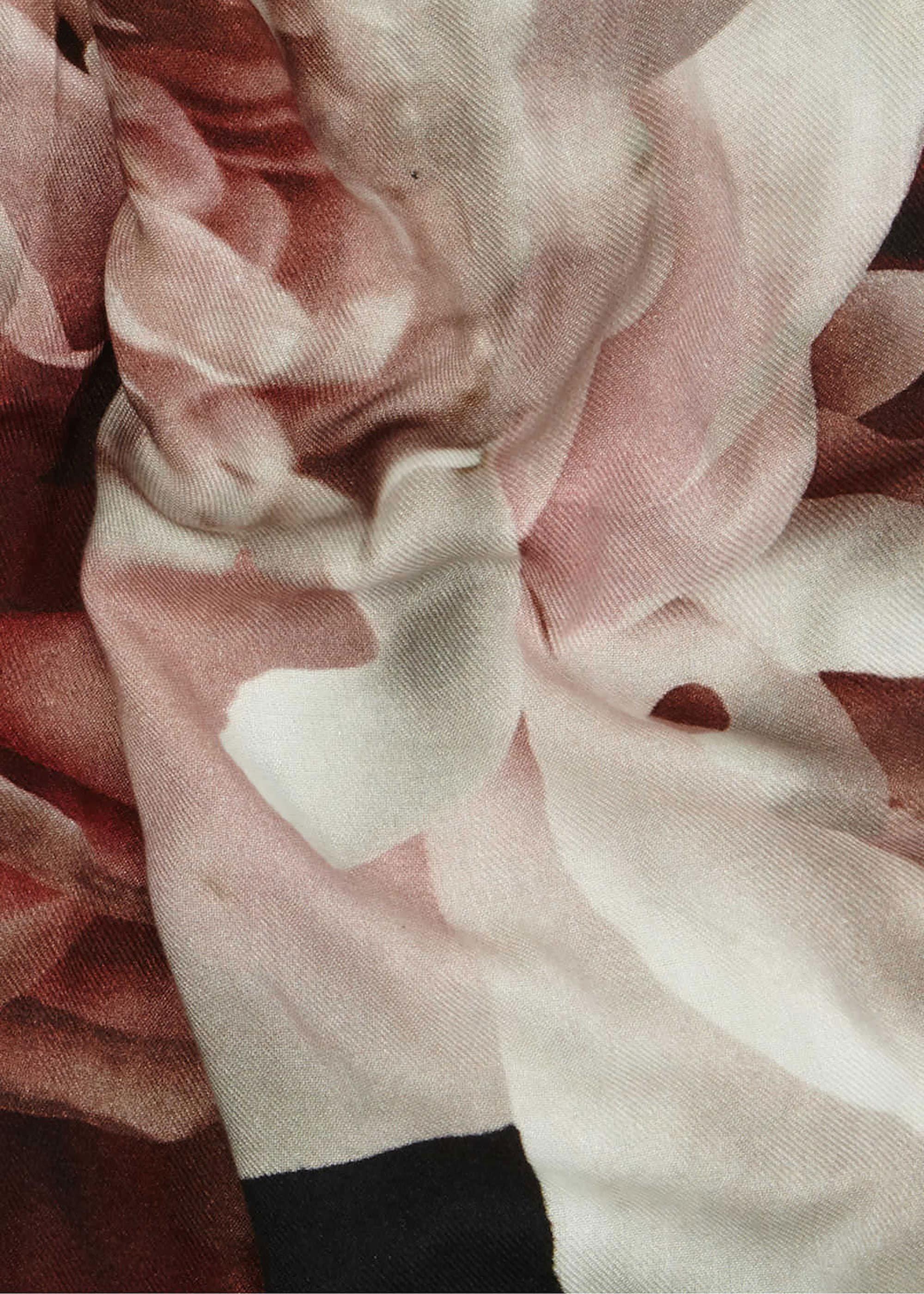 Jennifer Floral Print Scarf