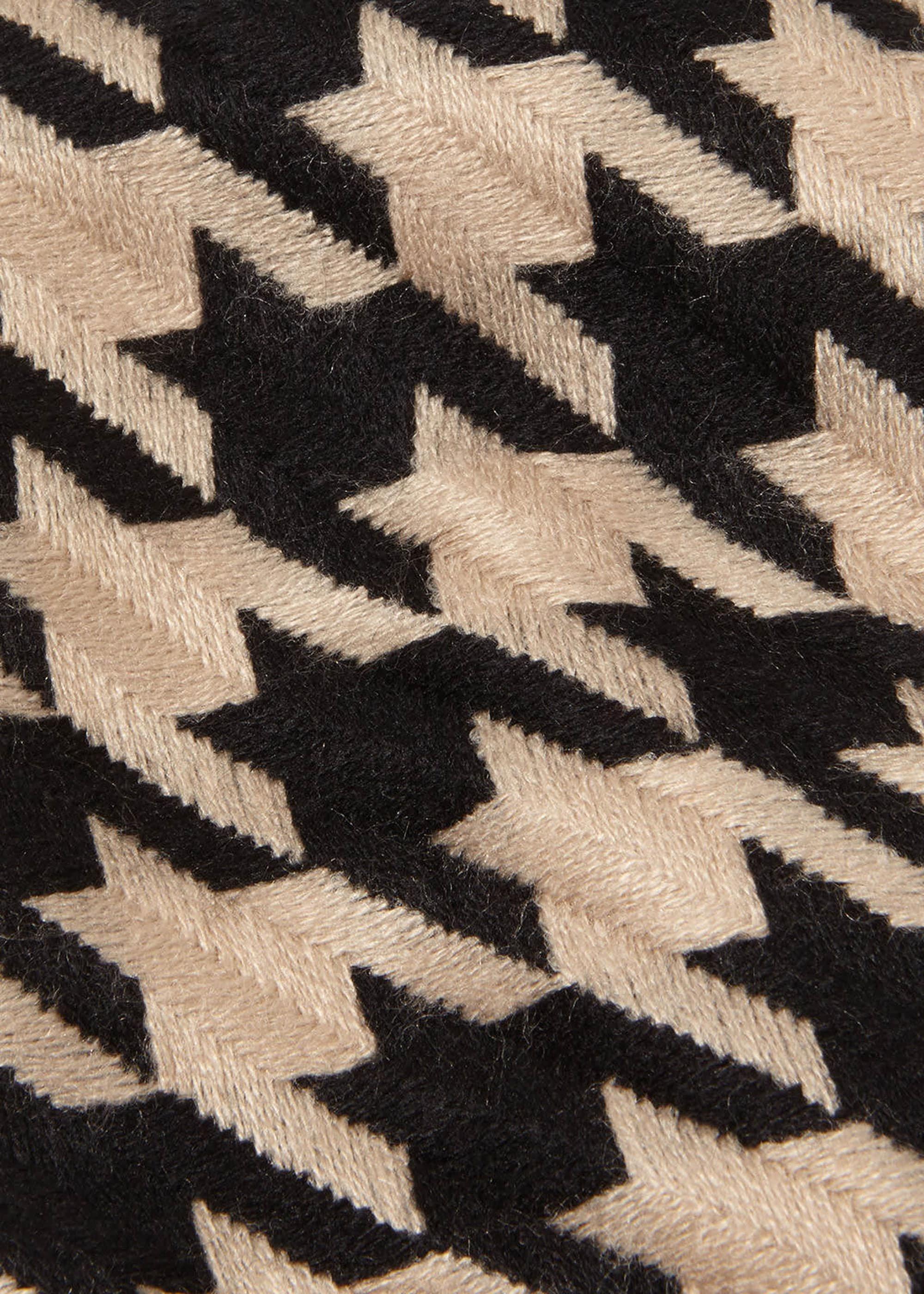 Madison Dogtooth Scarf