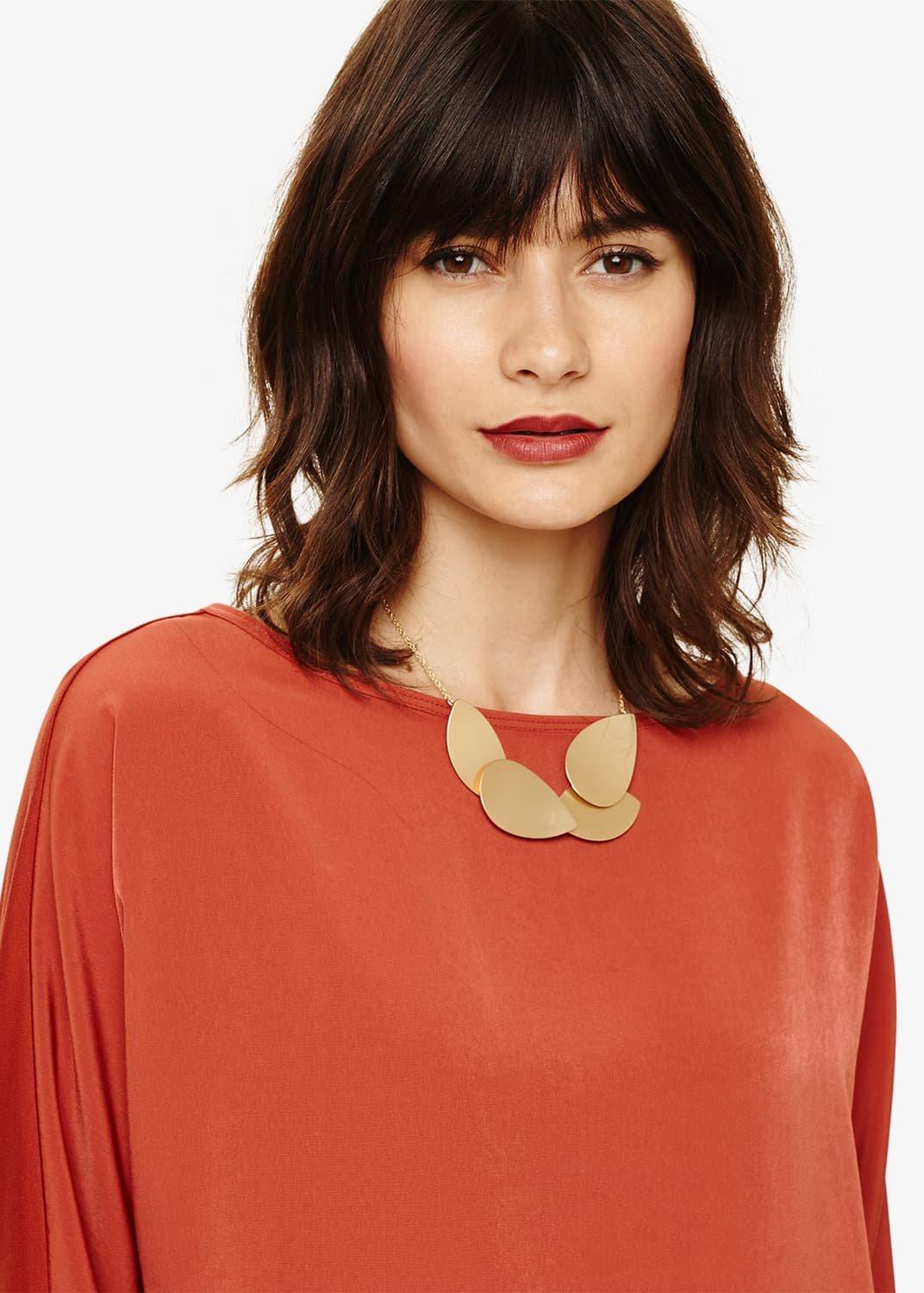 Velma Petal Detail Short Necklace