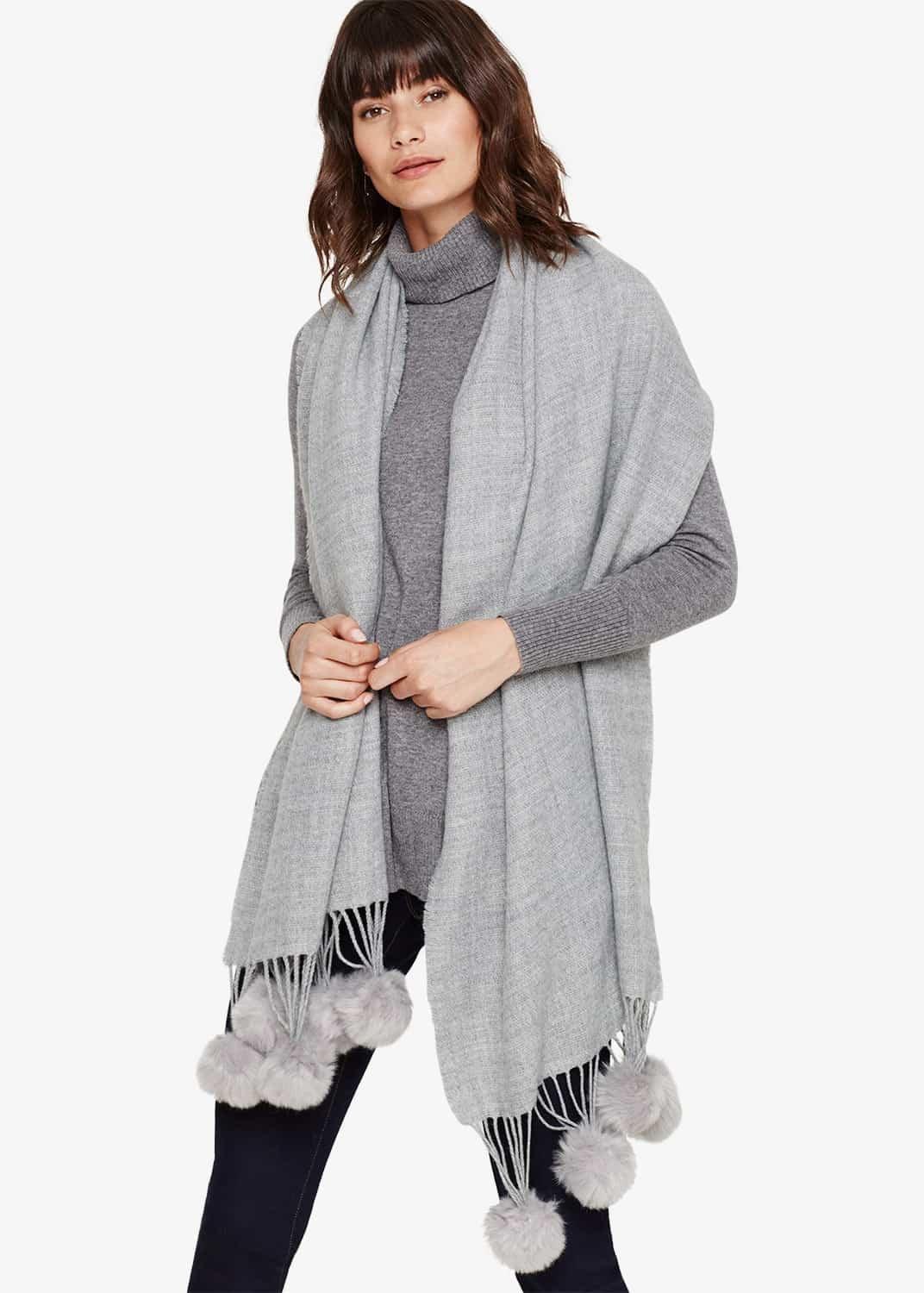 Samara Pom Pom Scarf