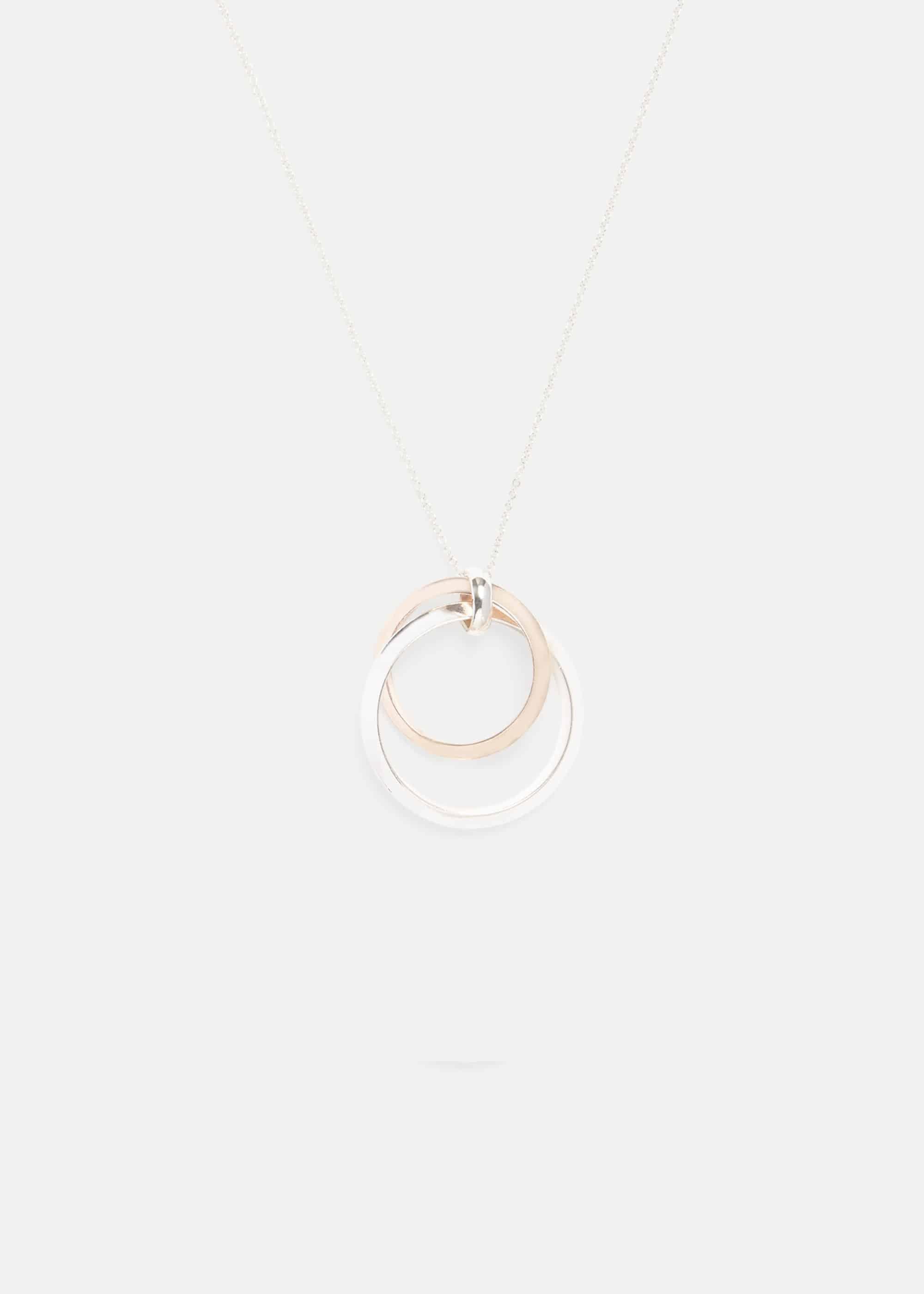 Greta Interlinked Pendant Necklace