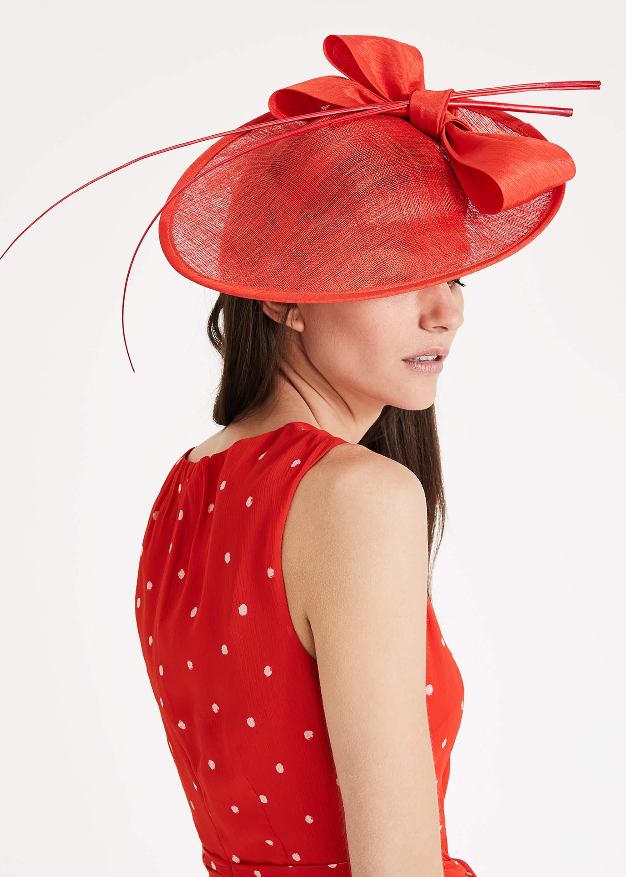 Winnie Oval Disc Fascinator