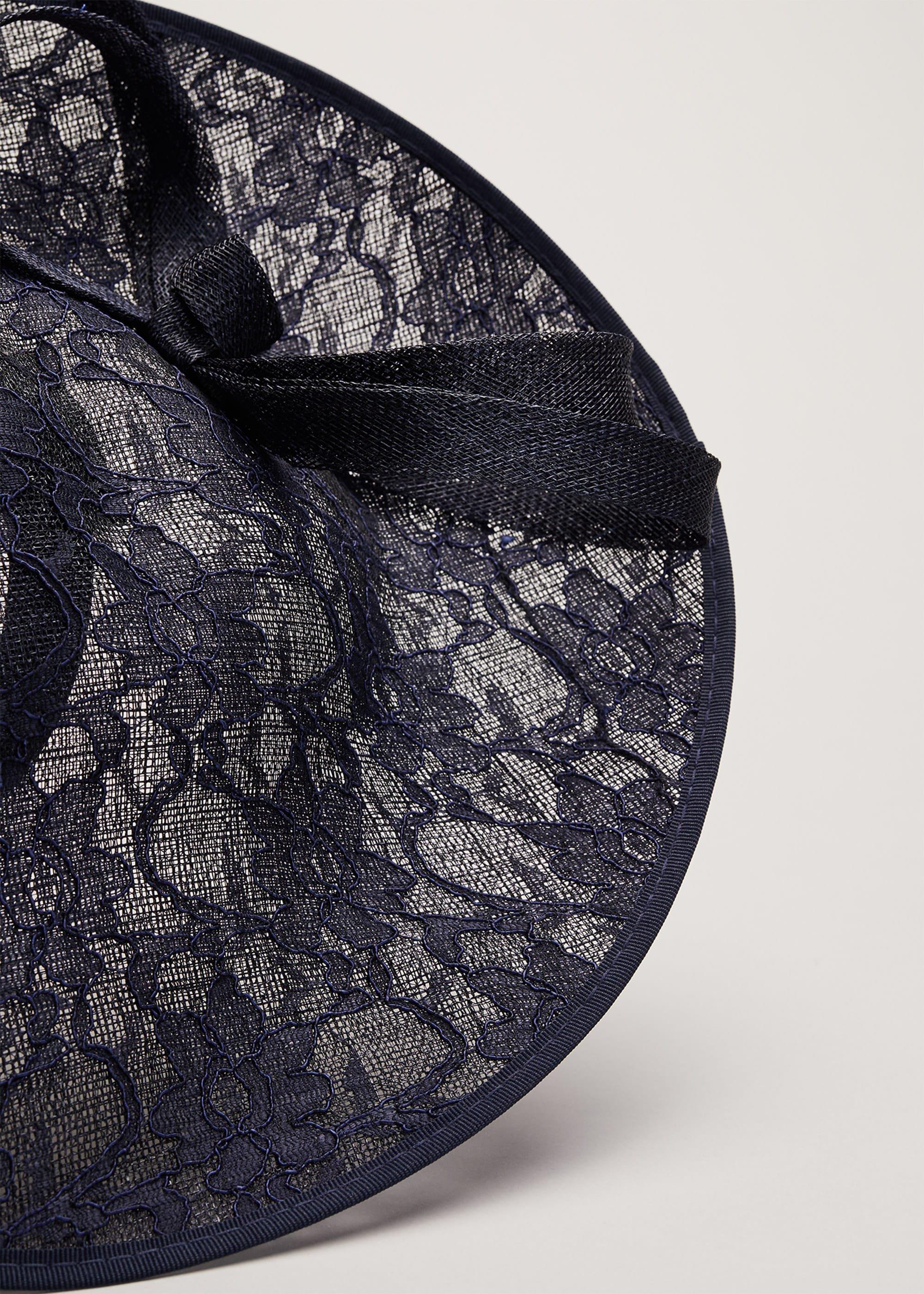 Demi Lace Disc Fascinator