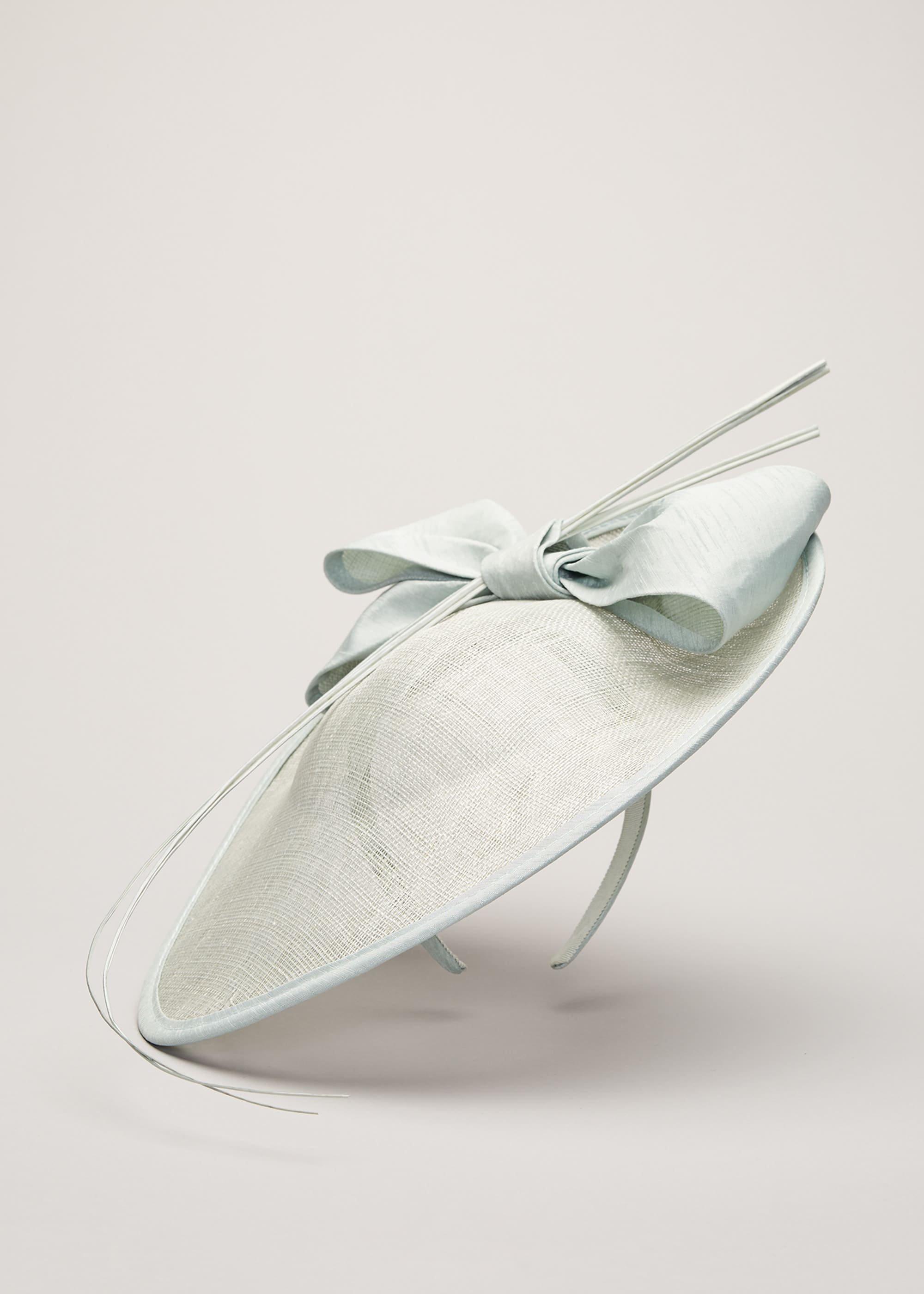 Winnie Oval Disc Fascinator