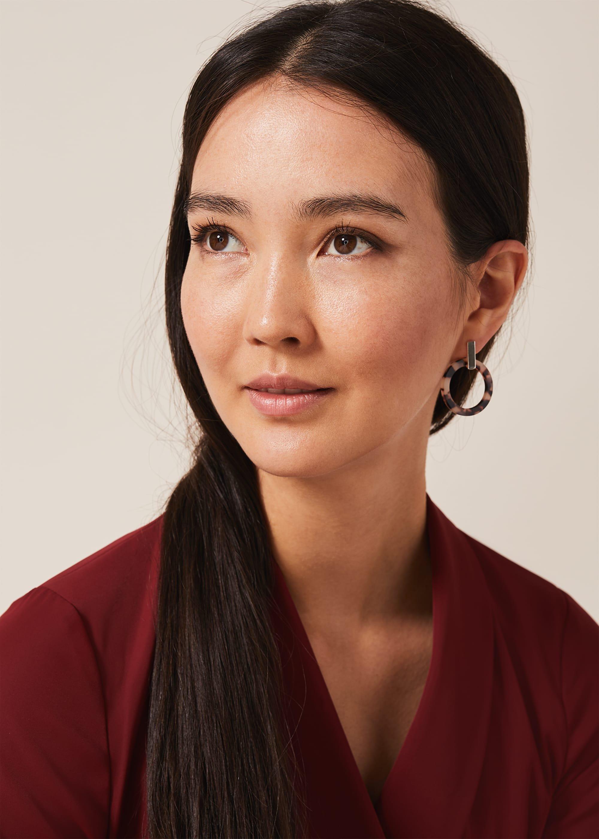 Rae Resin Earrings