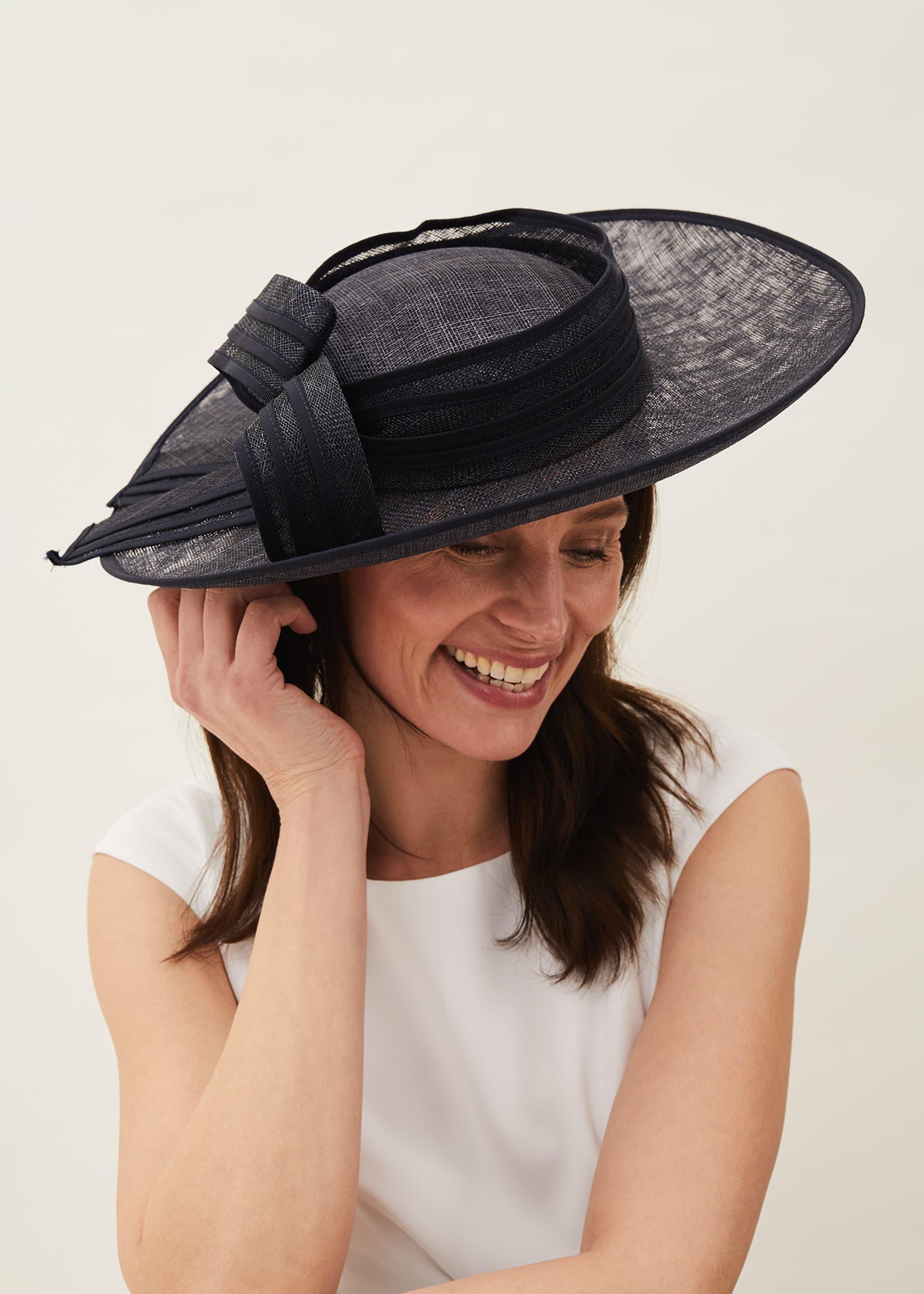 Alma Bow Disc Fascinator