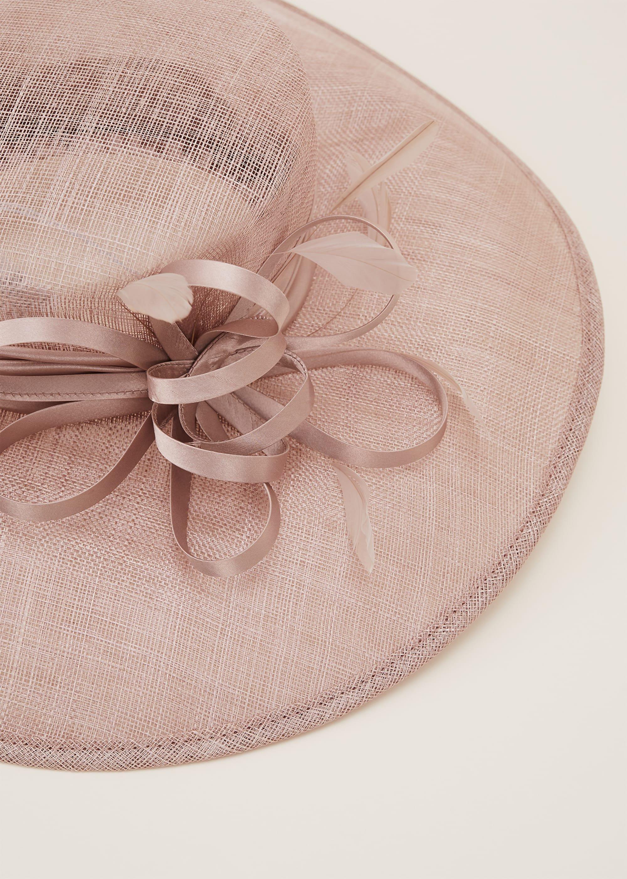 Mari-Ann Hat