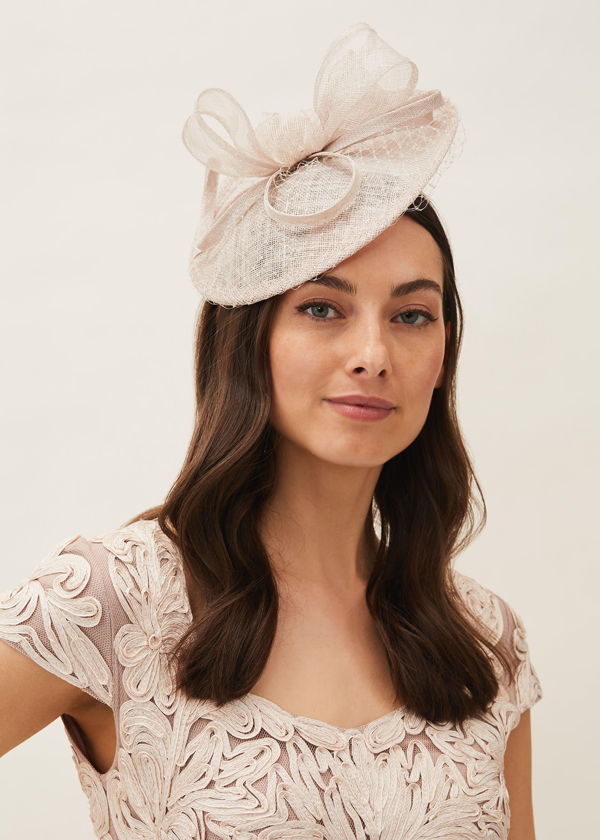 Rihana Bow Disc Fascinator